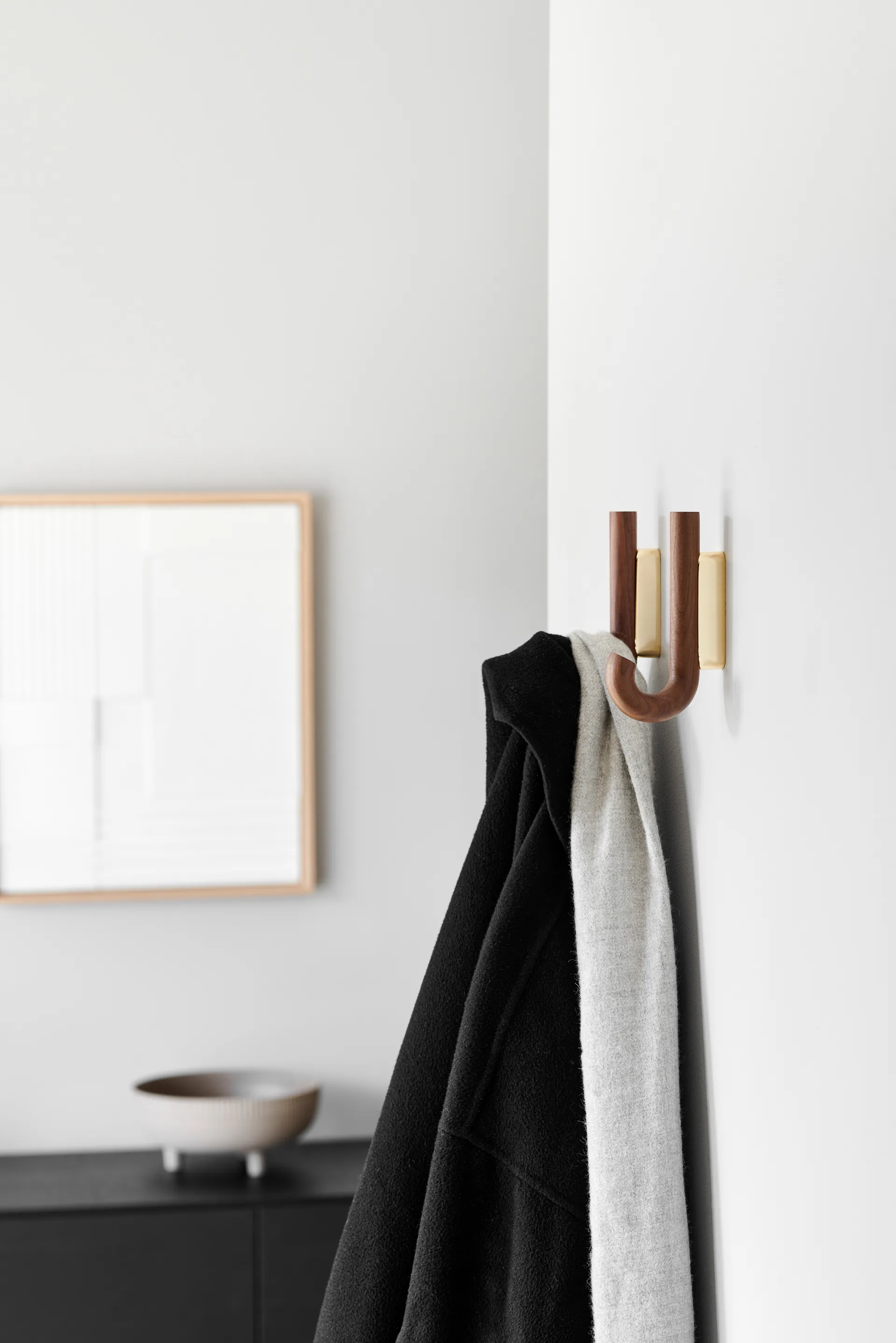 挂钩 挂钩 迷你 13.3 cm, 胡桃木-黄铜色 Gejst