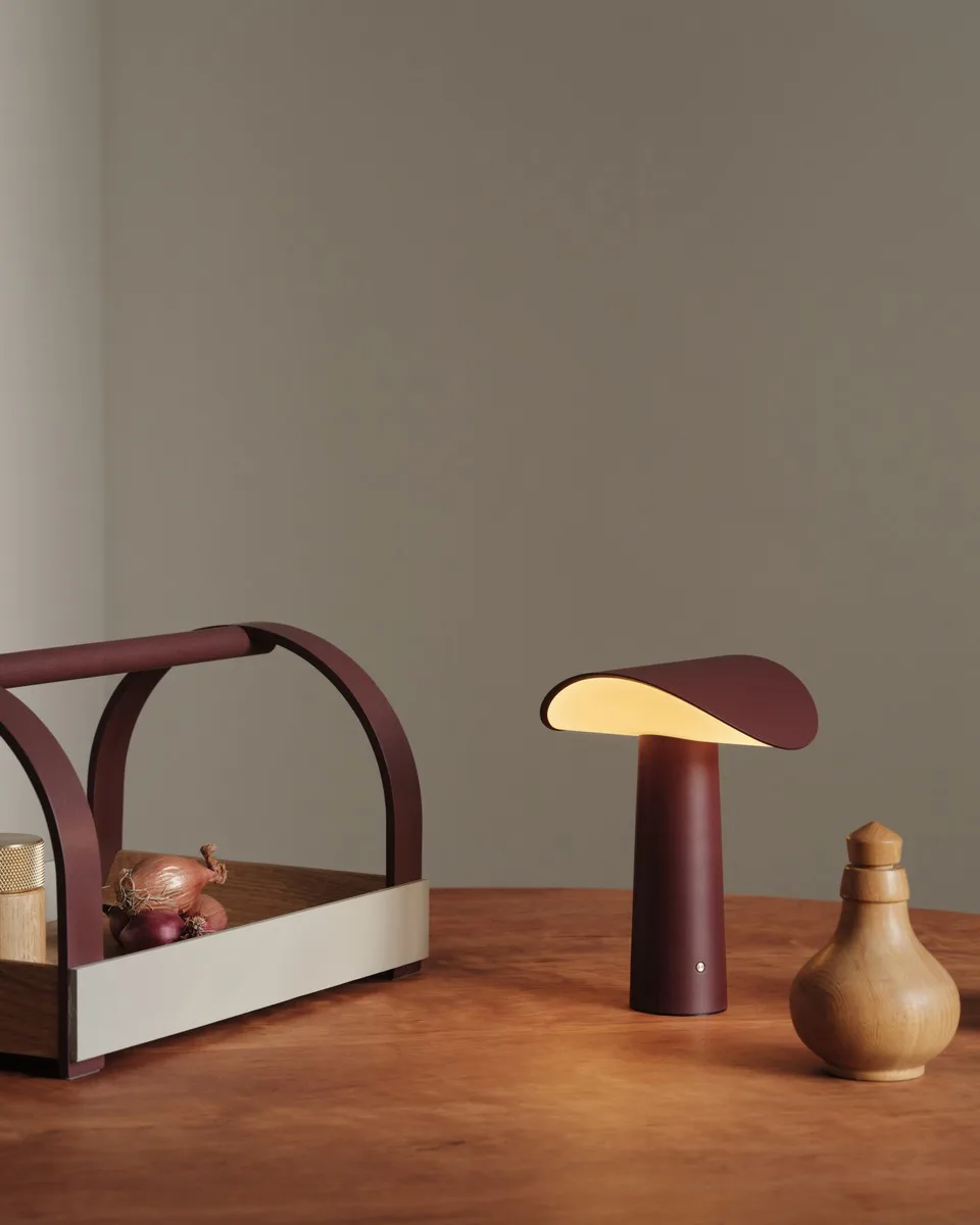 Lium 便携 台灯 22.5 cm, Burgundy Gejst