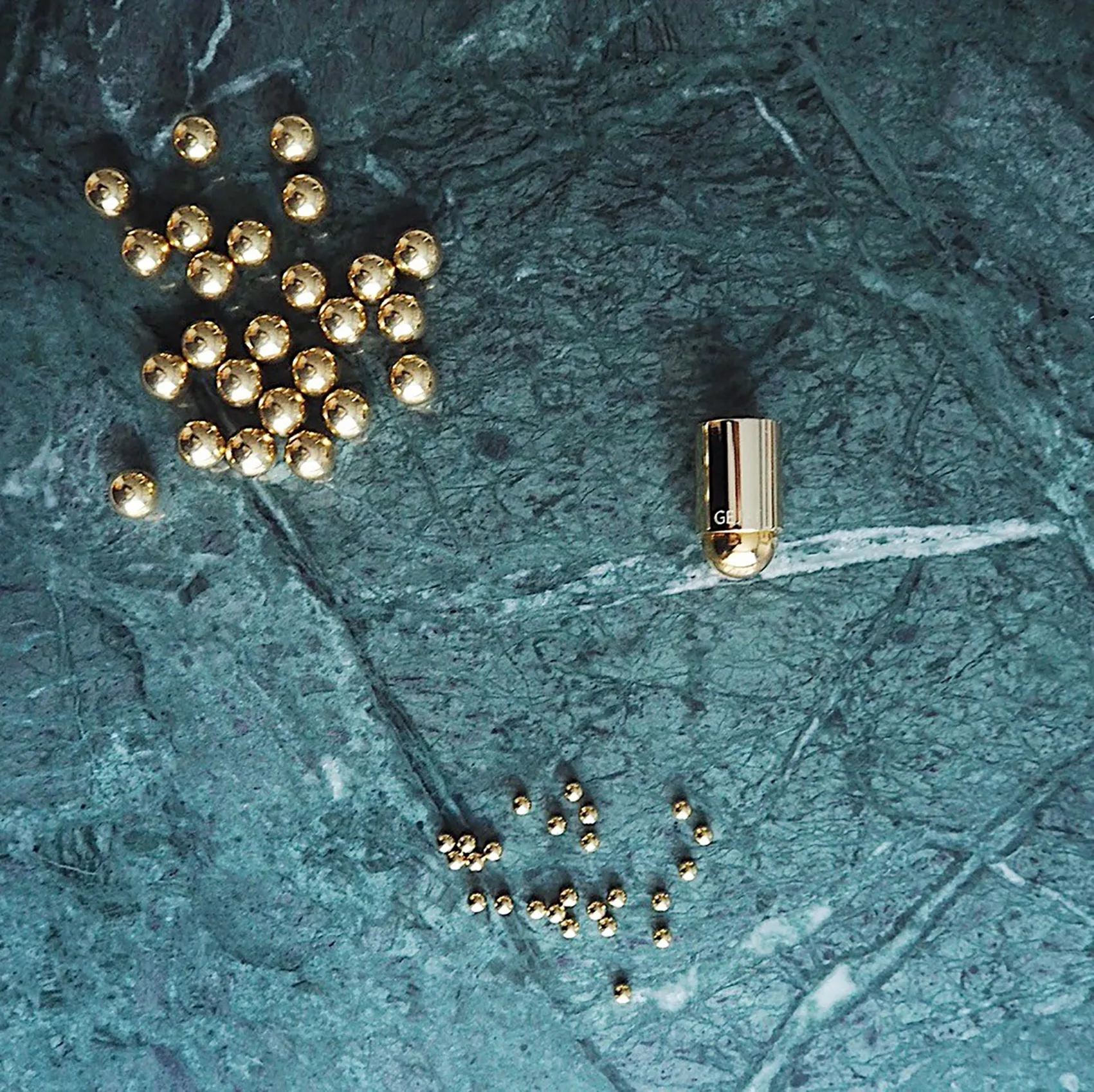 Molekyl 烛台 1, 黄铜色 Gejst