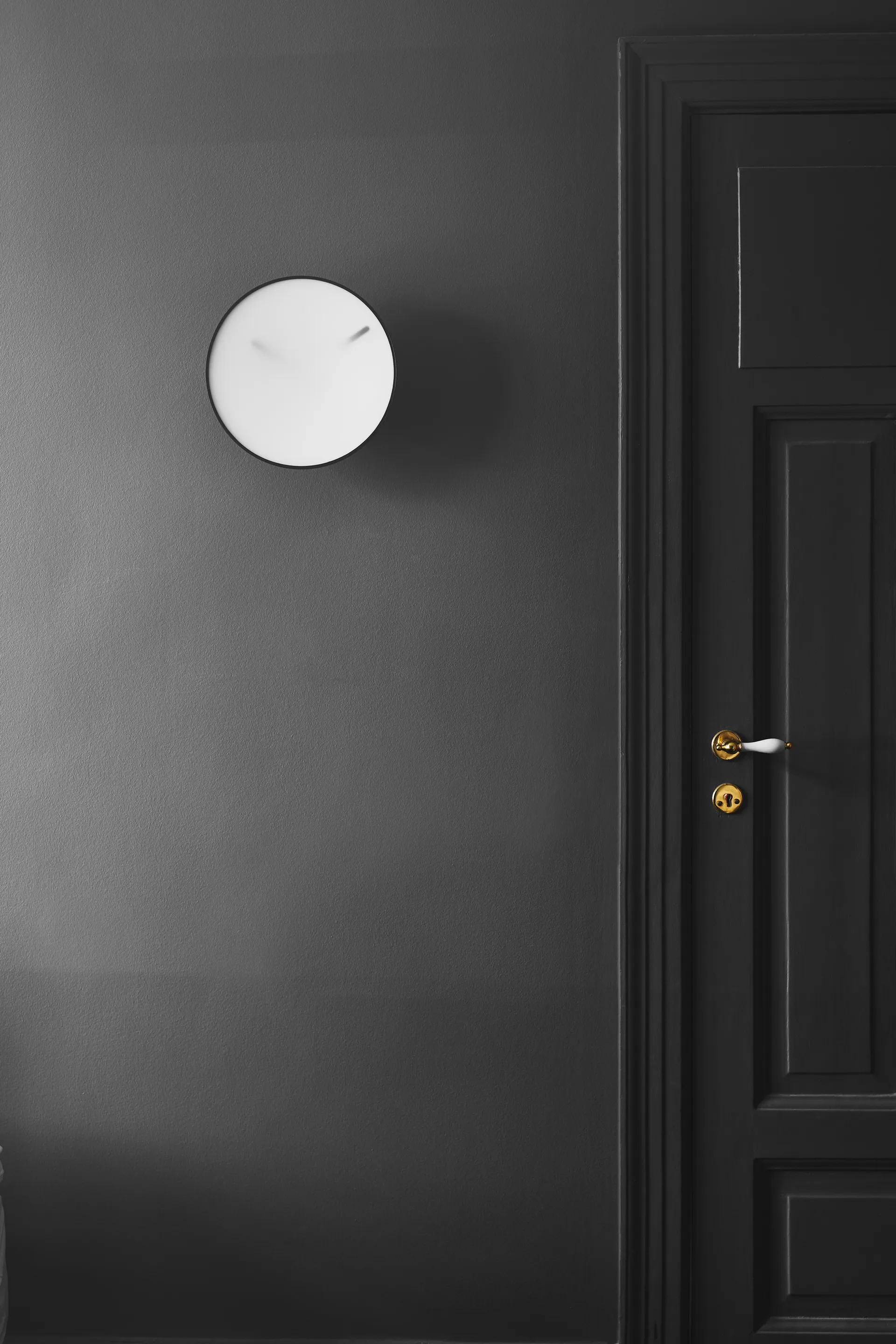 Momentt 墙面挂钟 Ø30 cm, 白色 Gejst