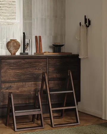 Reech step 凳子 - Dark 白蜡木 - Gejst