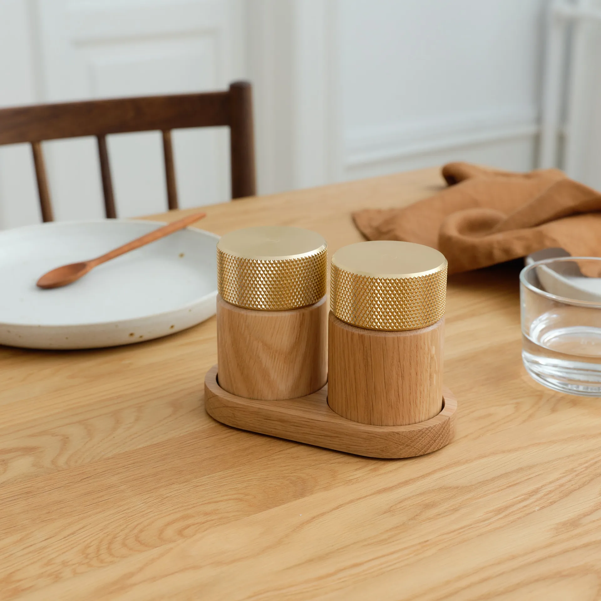 Sina 盐和胡椒研磨器 6 cm, 自然木色-黄铜 Gejst