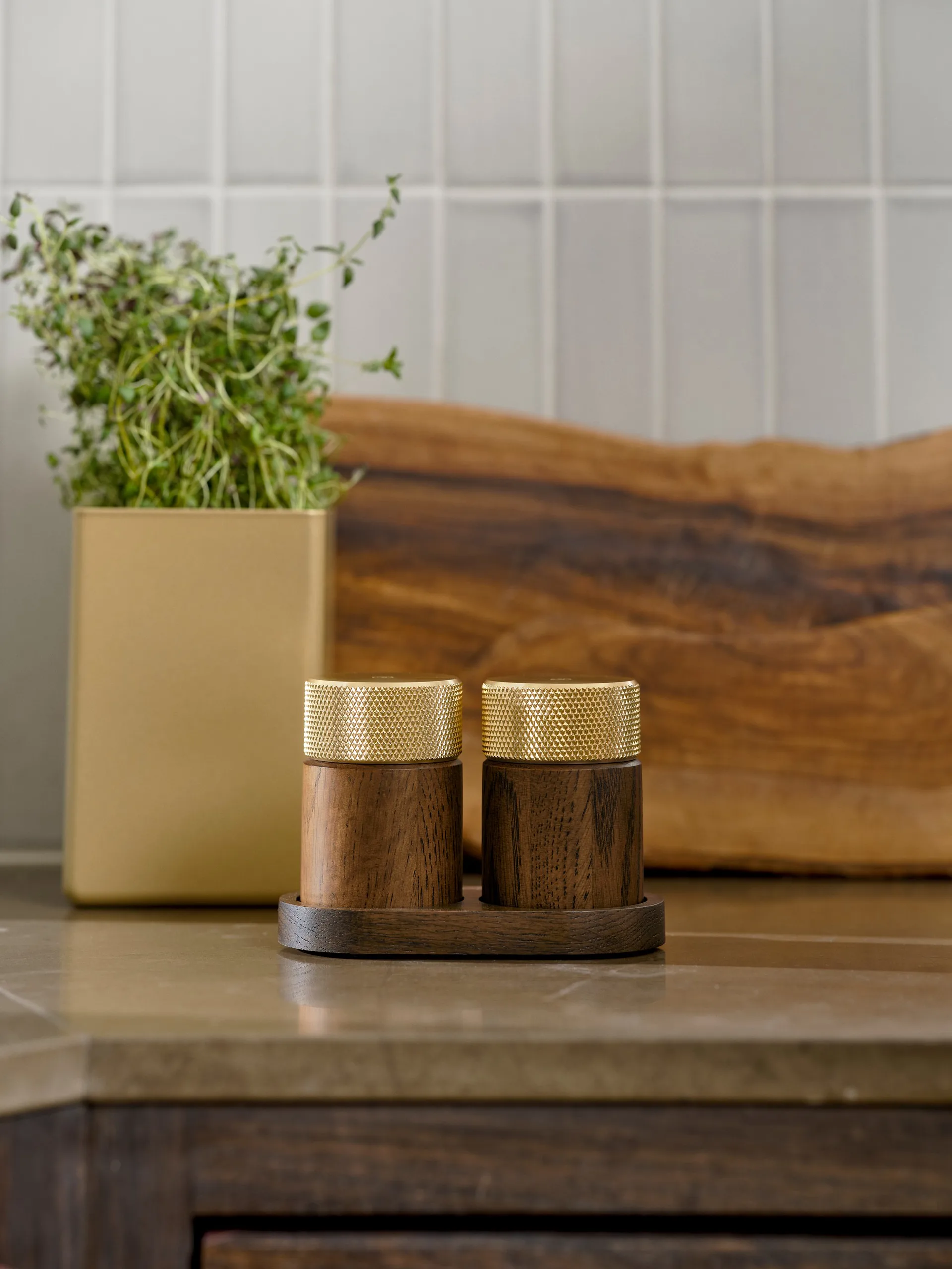 Sina 盐和胡椒研磨器 6 cm, Dark 白蜡木-黄铜 Gejst