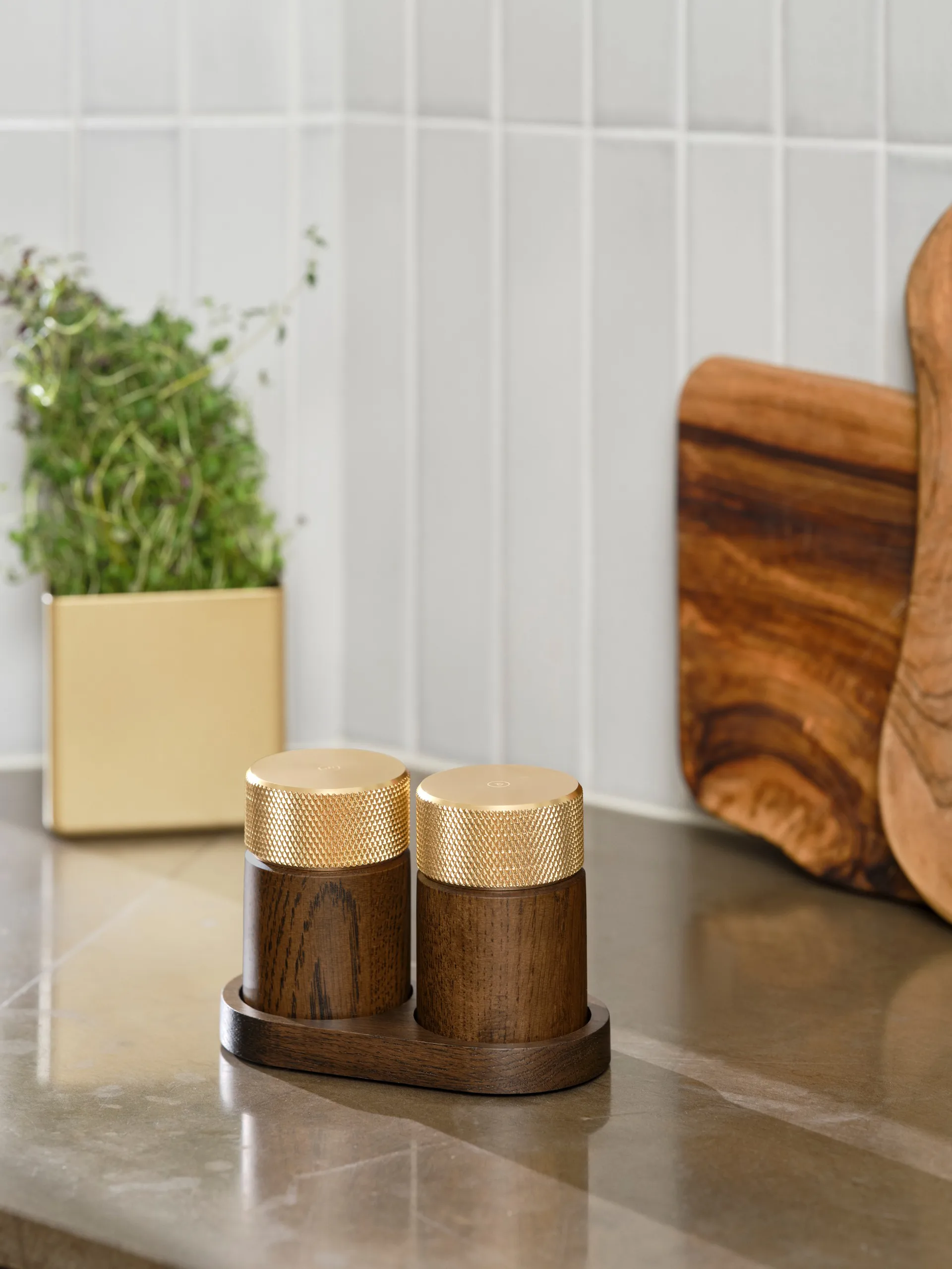 Sina 盐和胡椒研磨器 6 cm, Dark 白蜡木-黄铜 Gejst