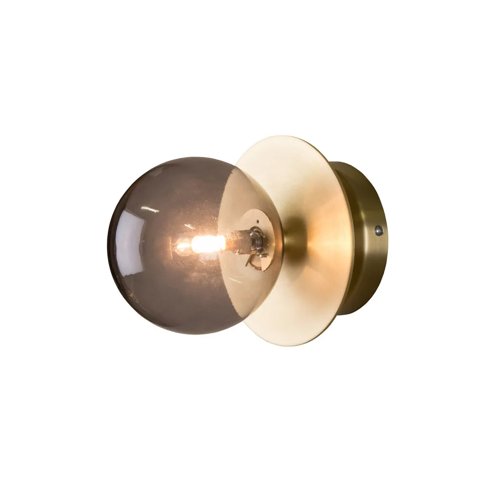 Art Deco 24 IP44壁灯, 烟灰色/拉丝黄铜色 Globen Lighting