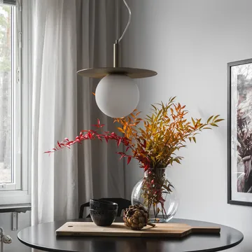 Art Deco ceiling 灯 - brass-opal glass - Globen Lighting