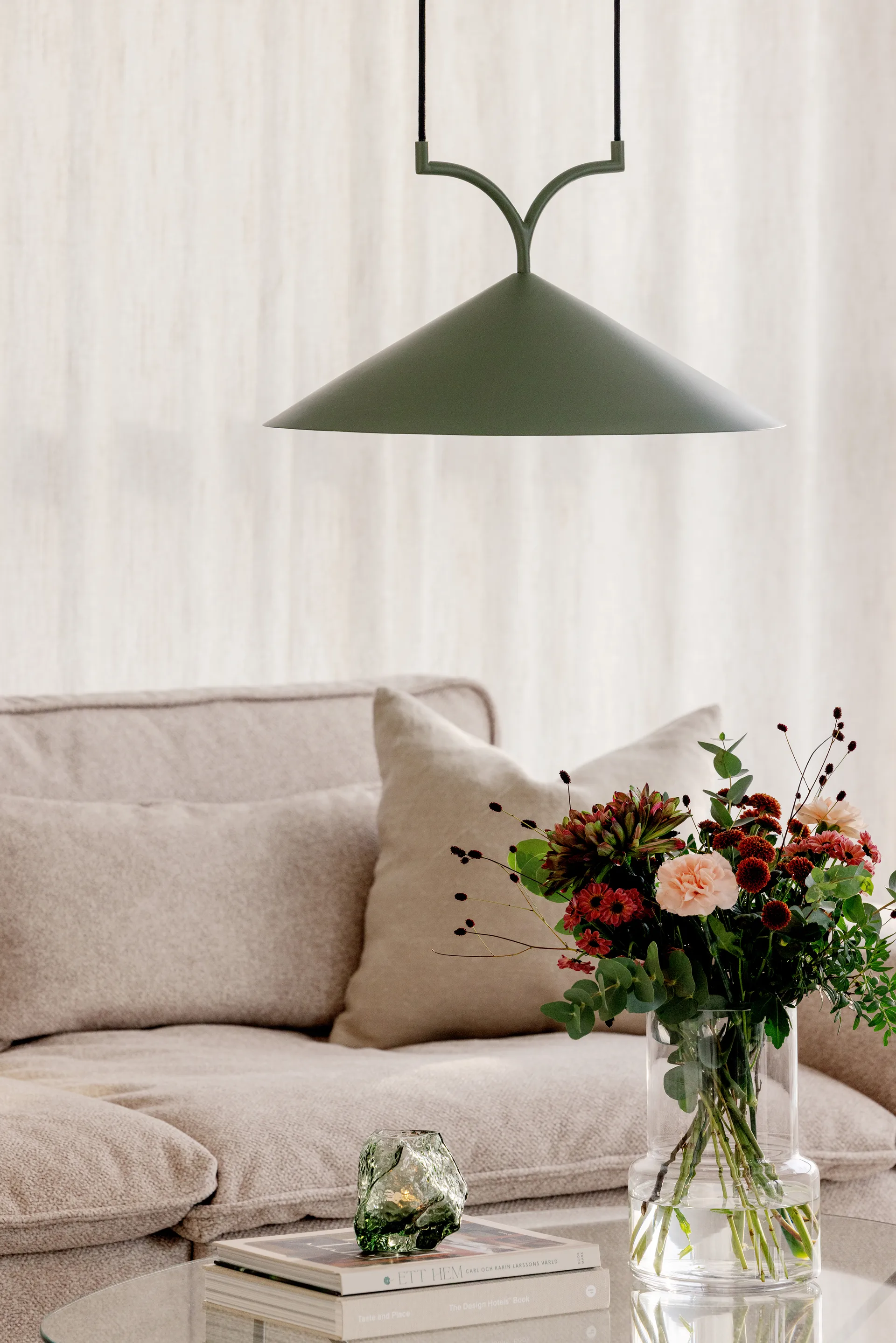 Curve 吊灯 50, 绿色 Globen Lighting