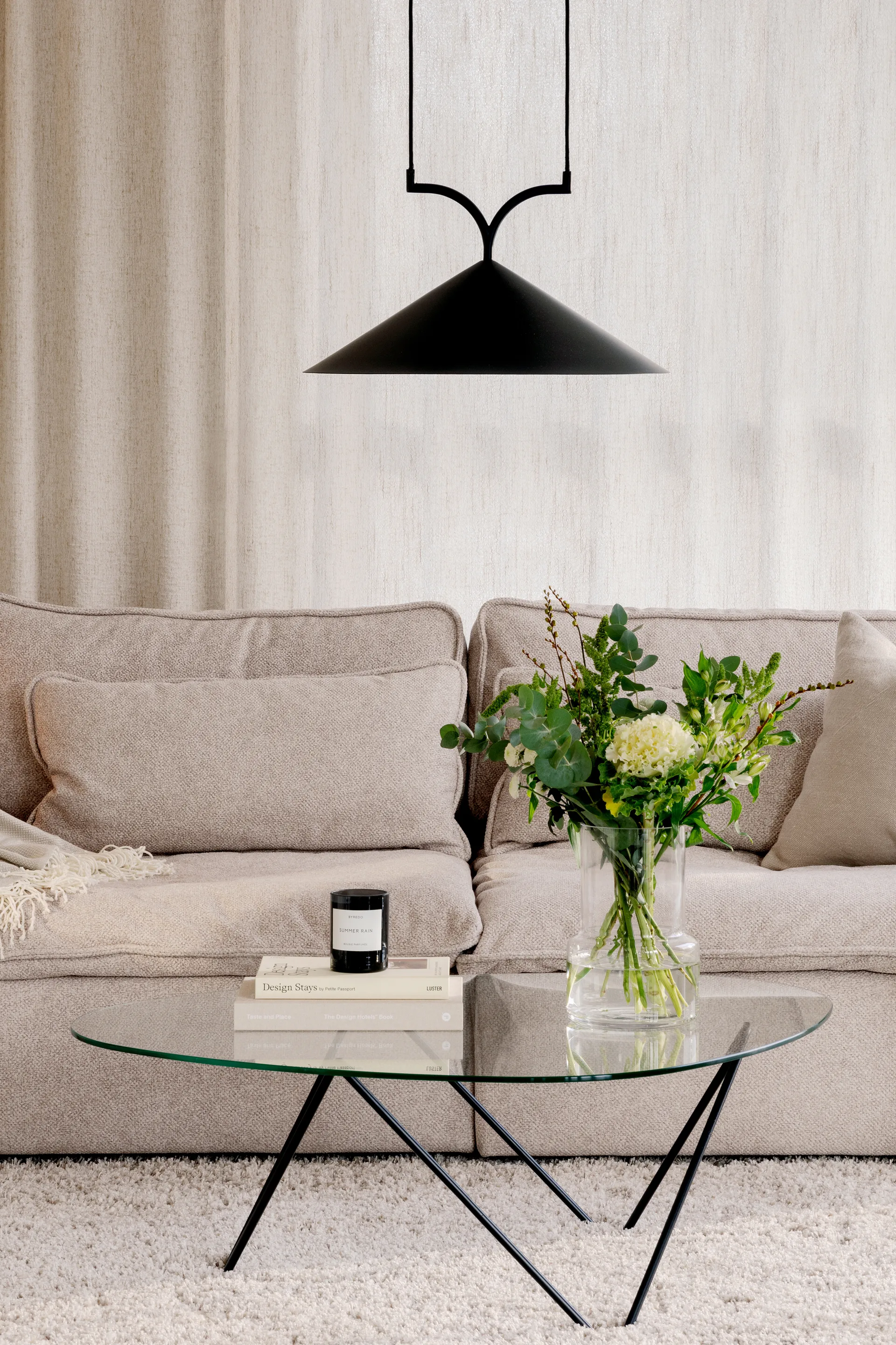 Curve 吊灯 50, 黑色 Globen Lighting