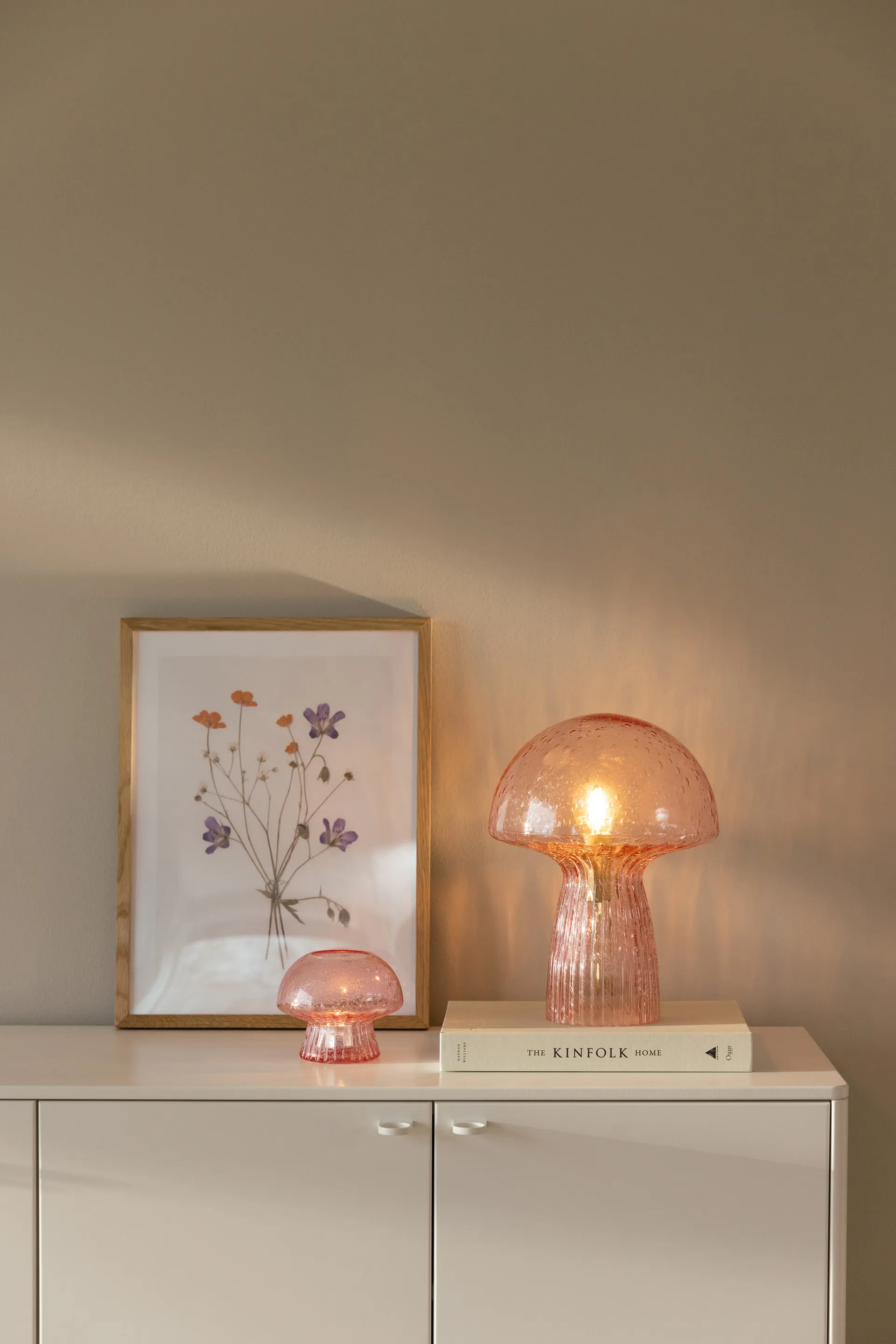 Fungo 12 烛台 特别版本, 粉色 Globen Lighting