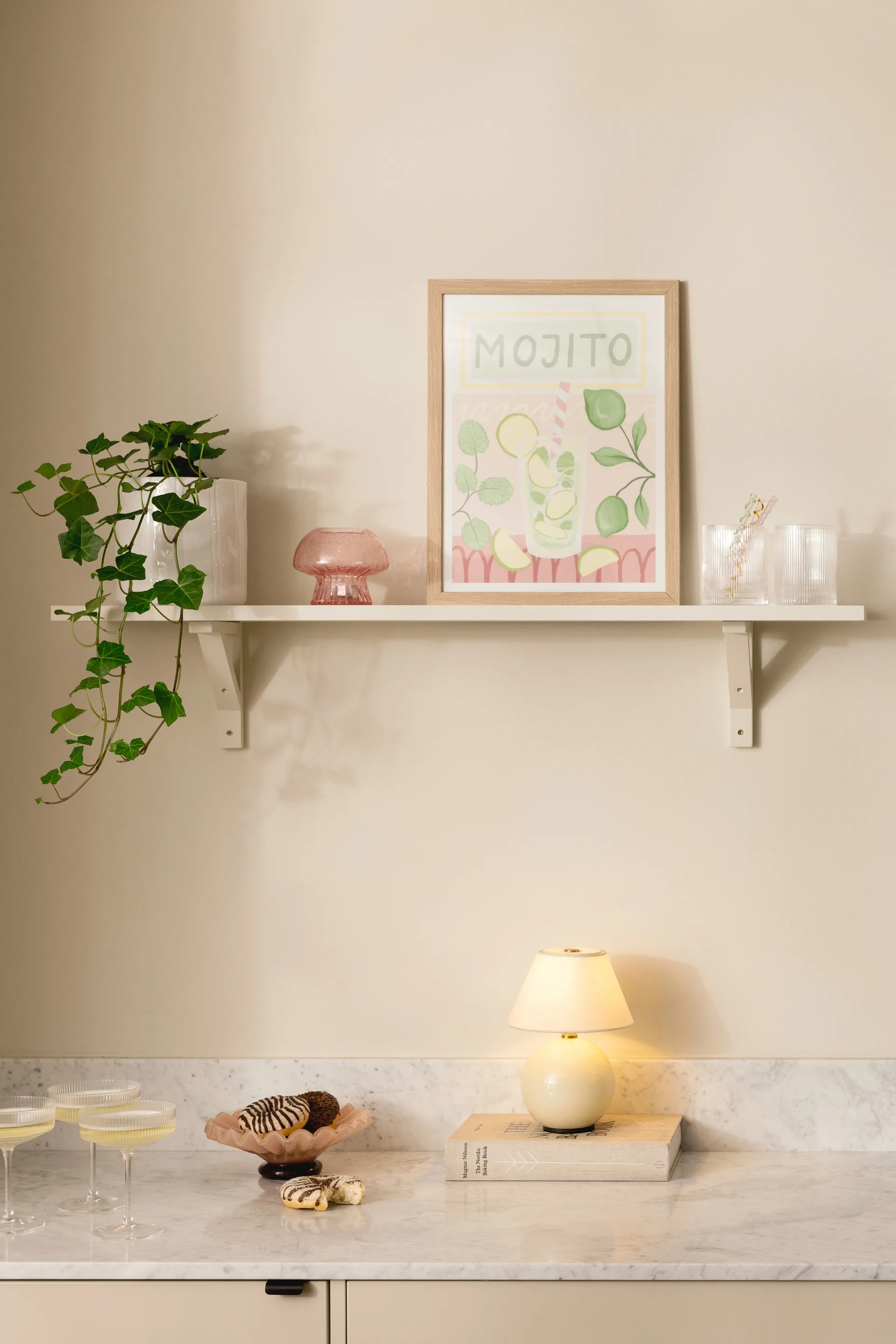 Fungo 12 烛台 特别版本, 粉色 Globen Lighting