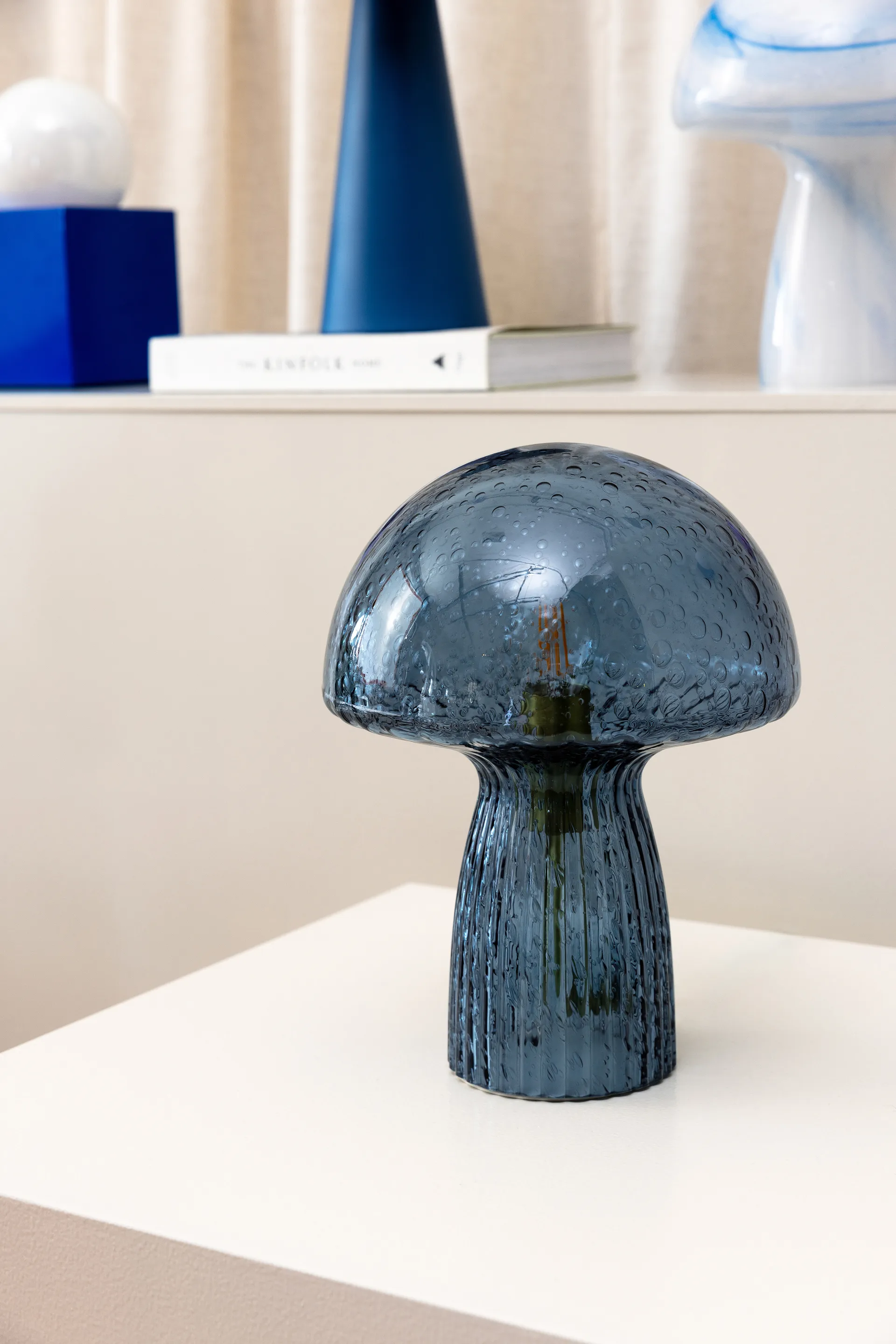Fungo 22 台灯 特别版本, 蓝色 Globen Lighting