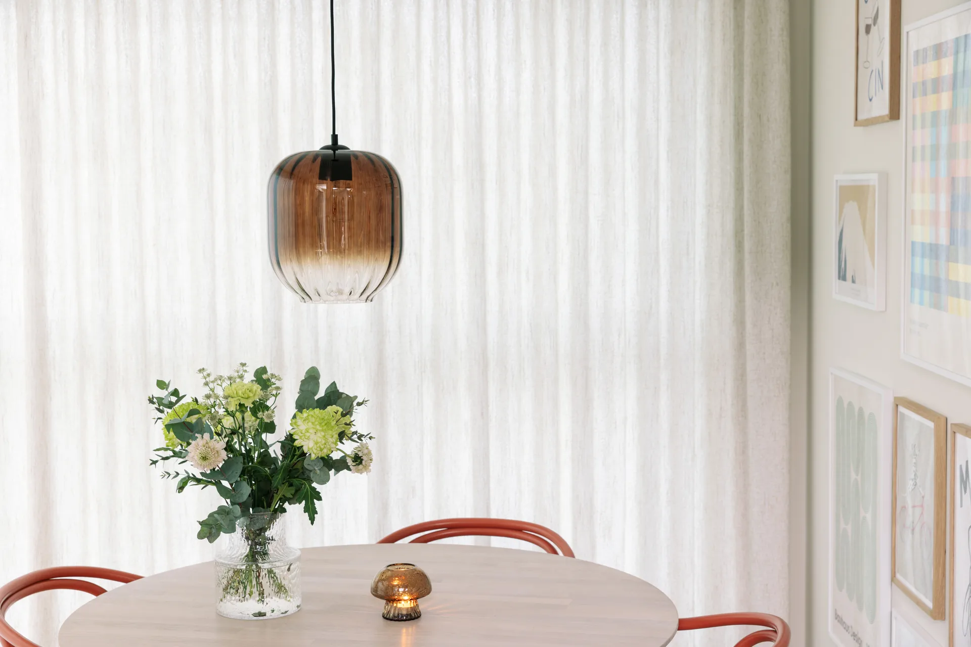 Haze吊灯 Ø25cm, 棕色 Globen Lighting