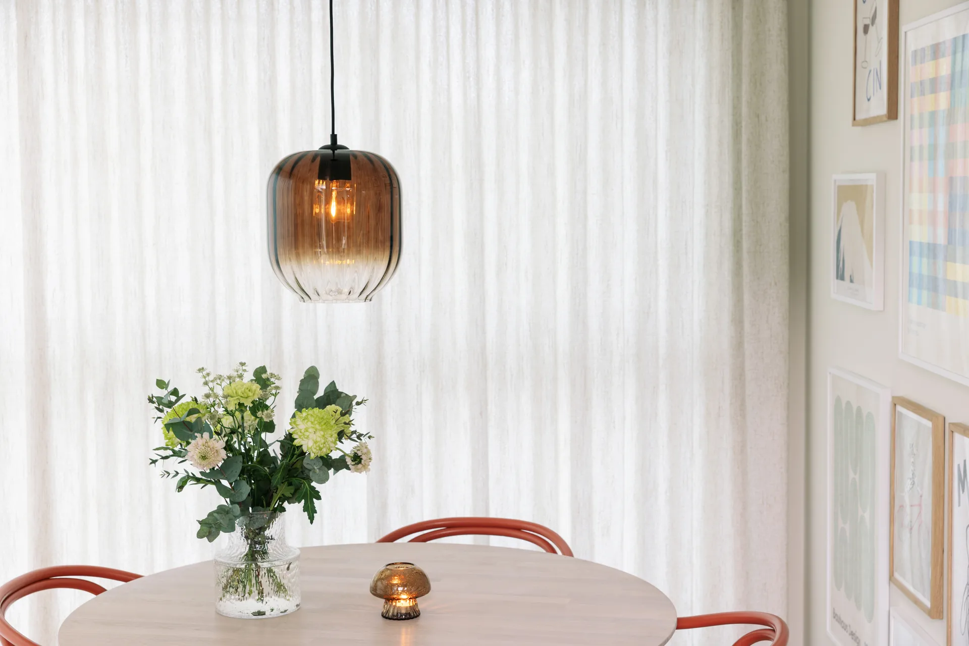Haze吊灯 Ø25cm, 棕色 Globen Lighting