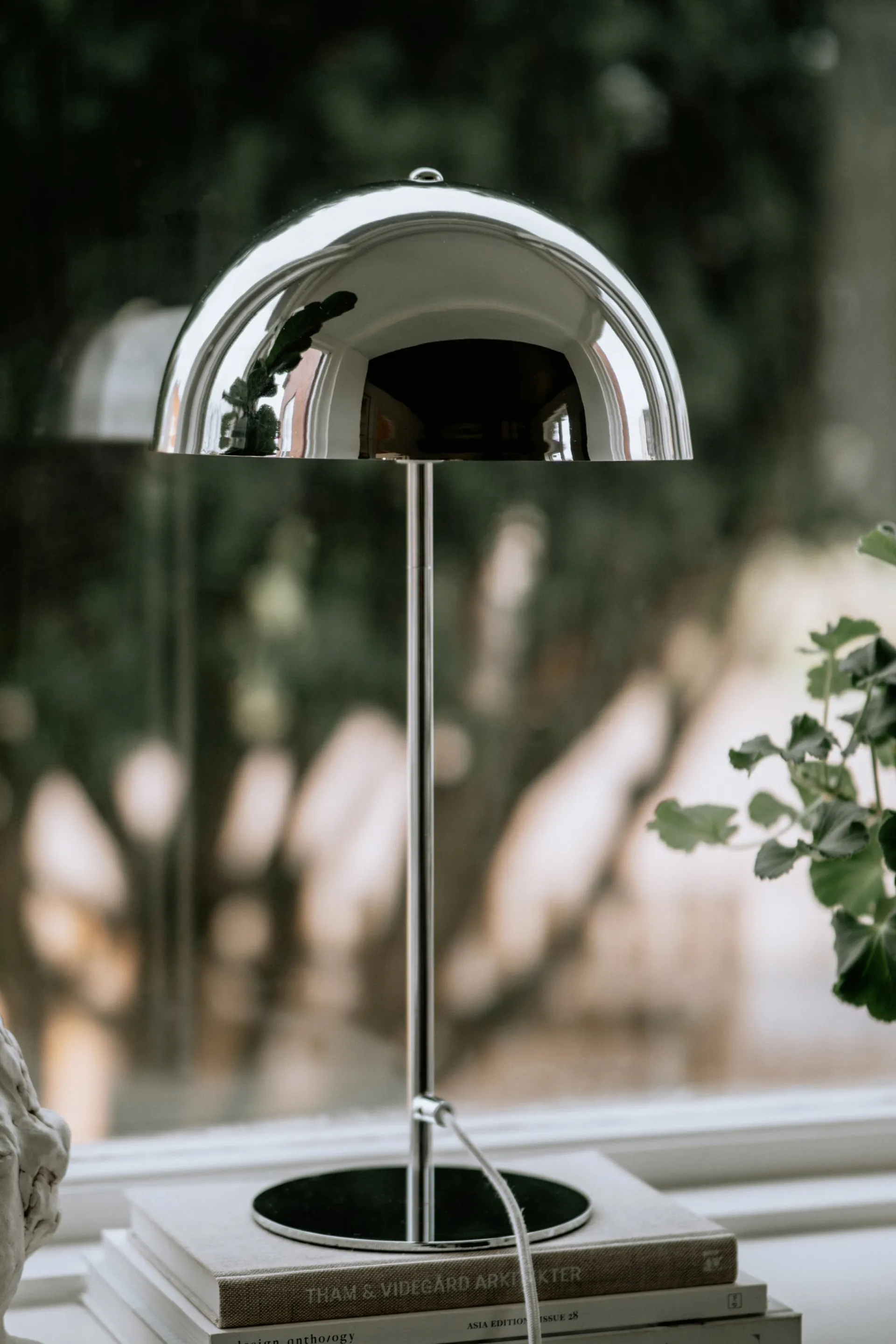 Icon 台灯 36 cm, Chrome Globen Lighting