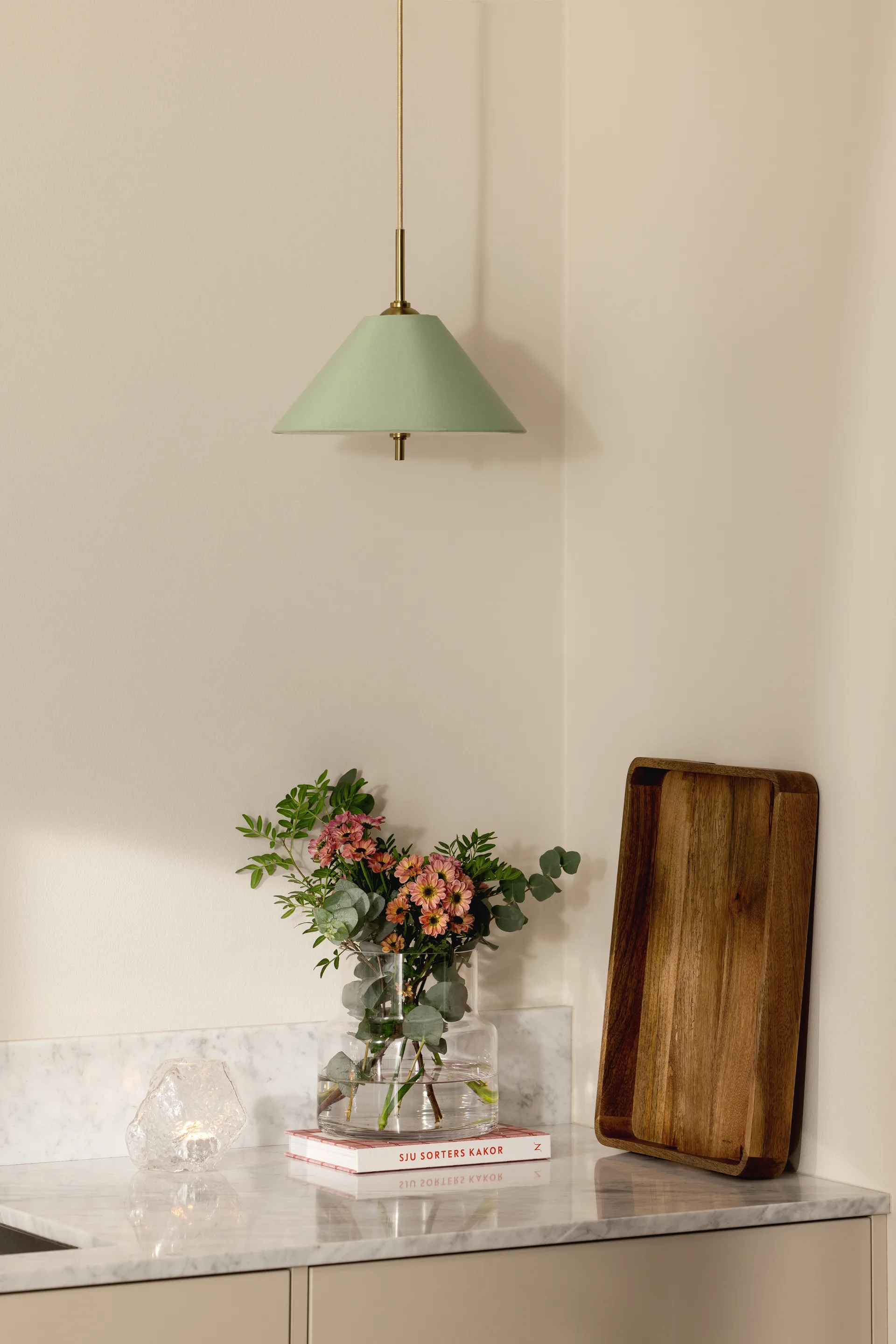 Iris 吊灯 25, 绿色 Globen Lighting