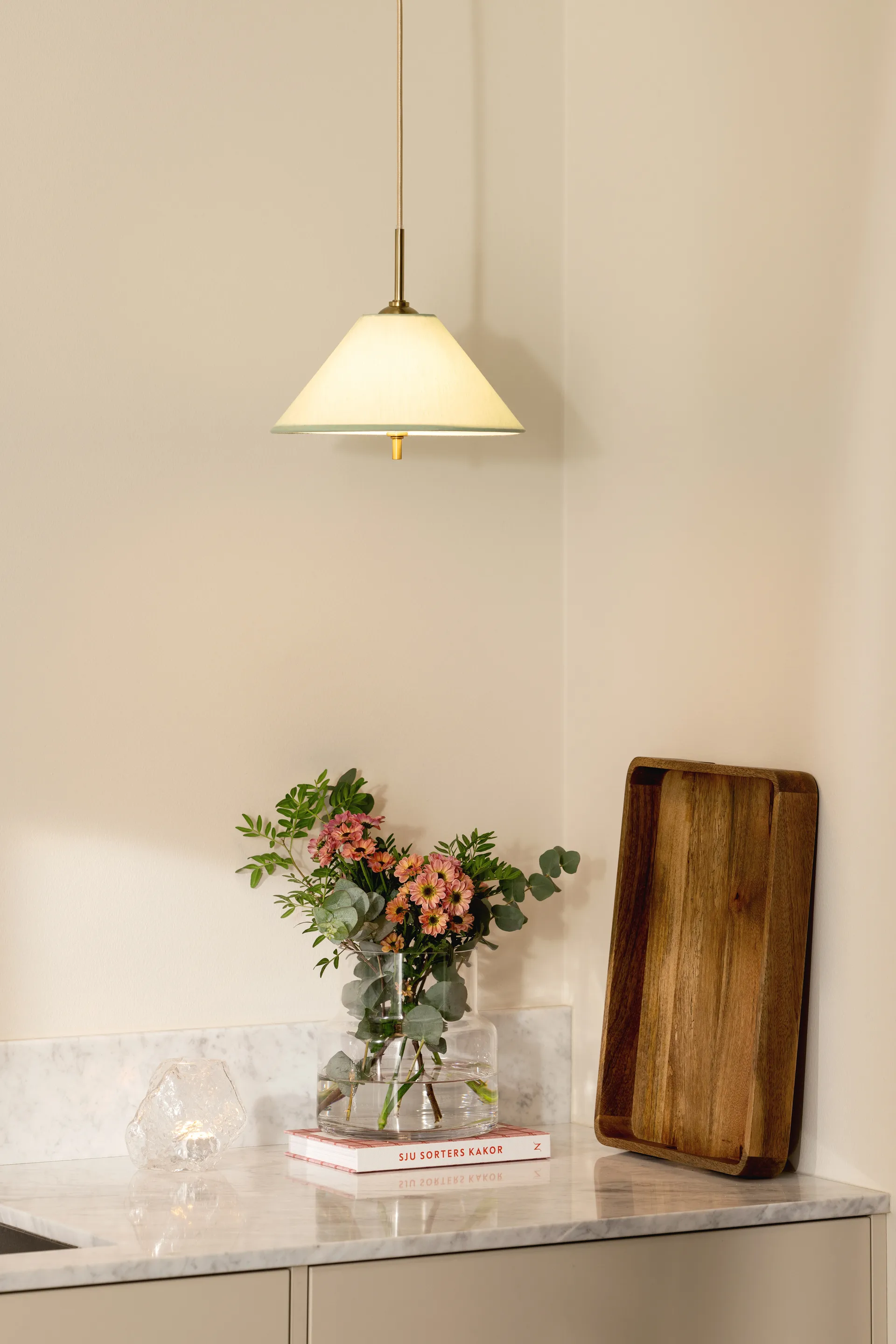 Iris 吊灯 25, 绿色 Globen Lighting