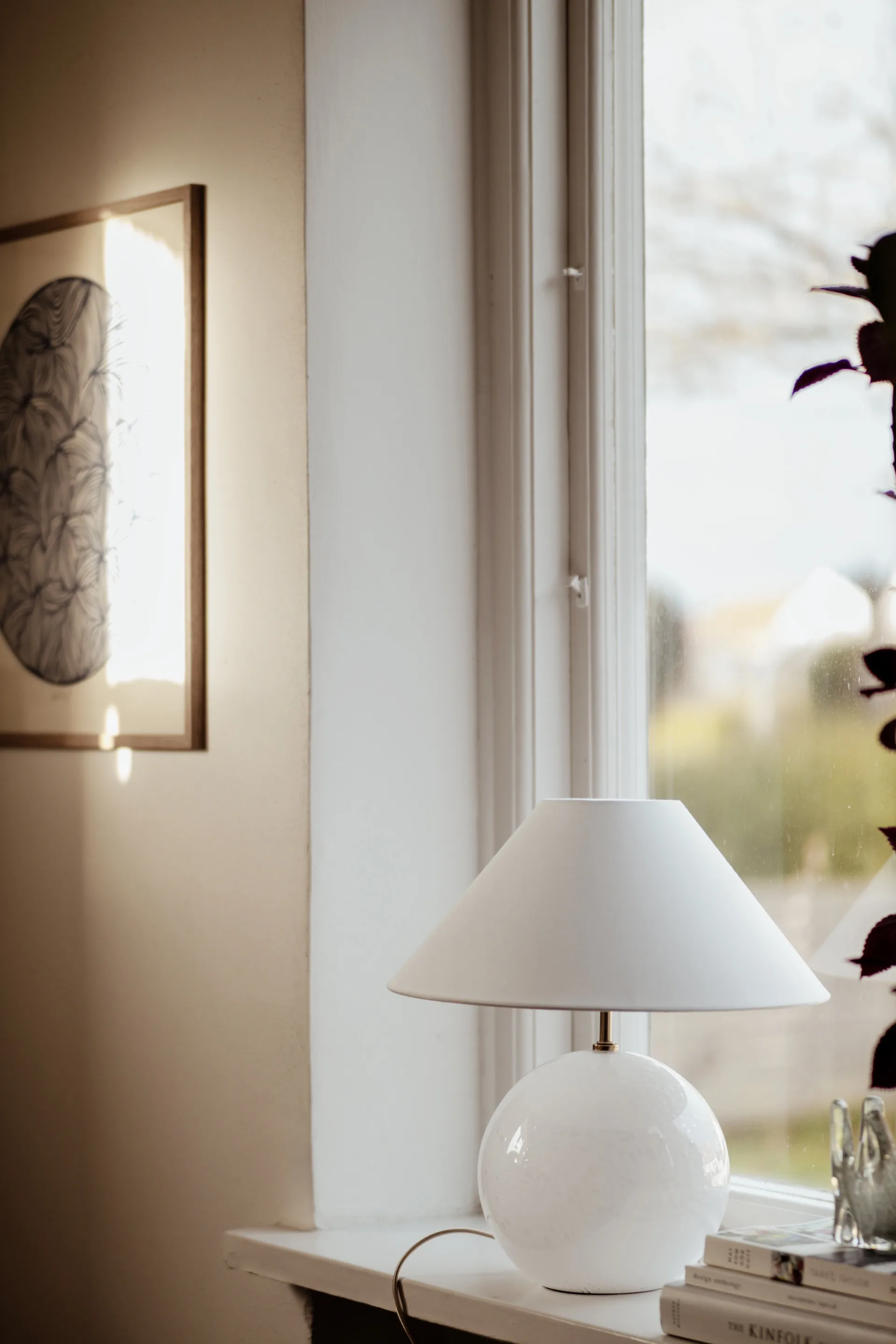 Iris 35 台灯 39 cm, 白色 Globen Lighting