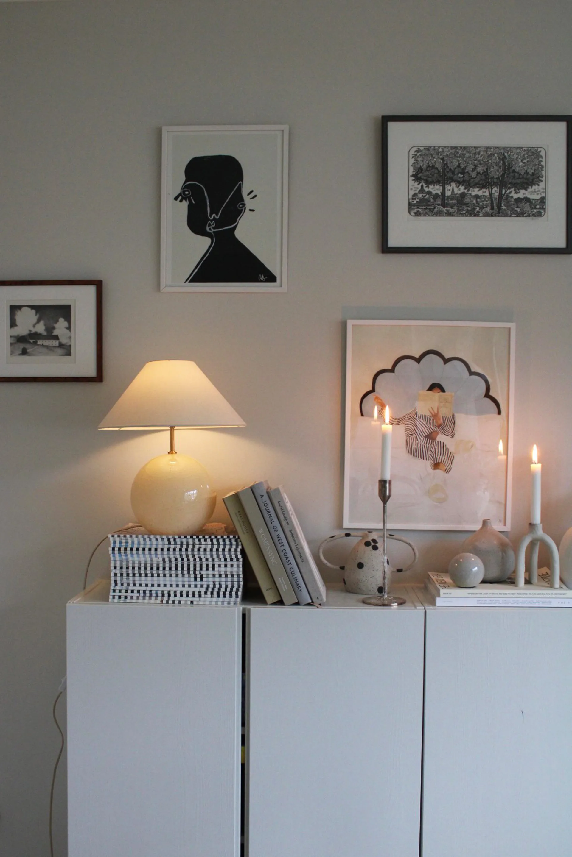 Iris 35 鸢尾系列 玻璃布艺台灯 , 奶油色 Globen Lighting