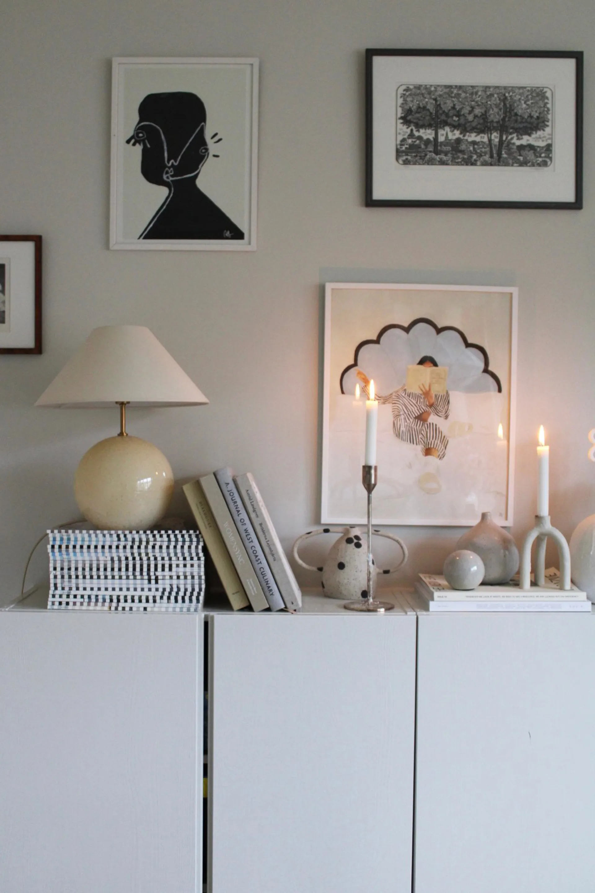 Iris 35 鸢尾系列 玻璃布艺台灯 , 奶油色 Globen Lighting