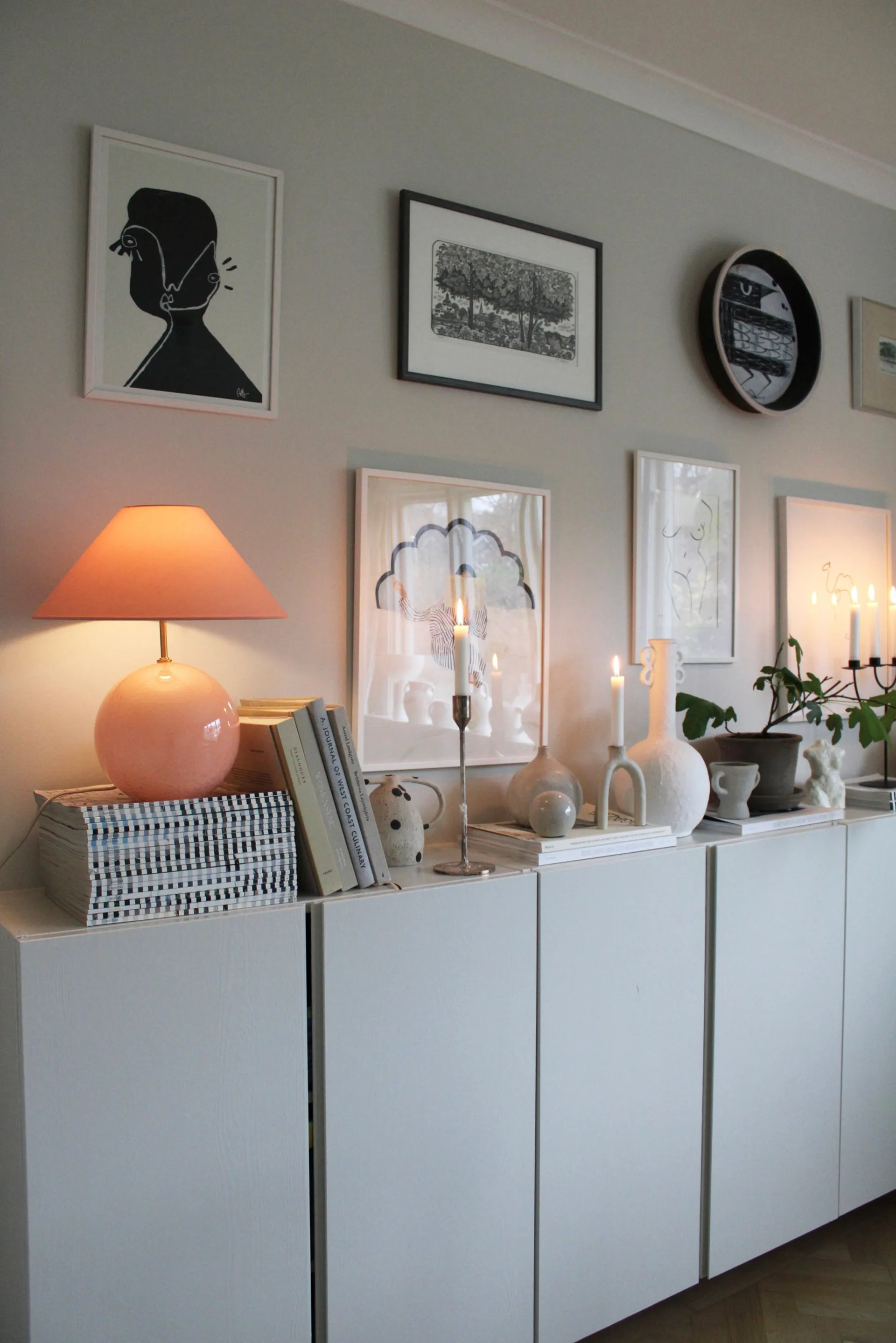 Iris 35 鸢尾系列 玻璃布艺台灯 , 腮红粉 Globen Lighting