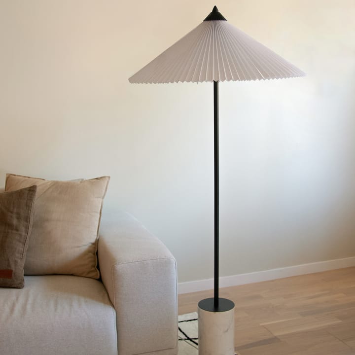 Matisse 落地灯 150 cm, 黑色-白色 Globen Lighting