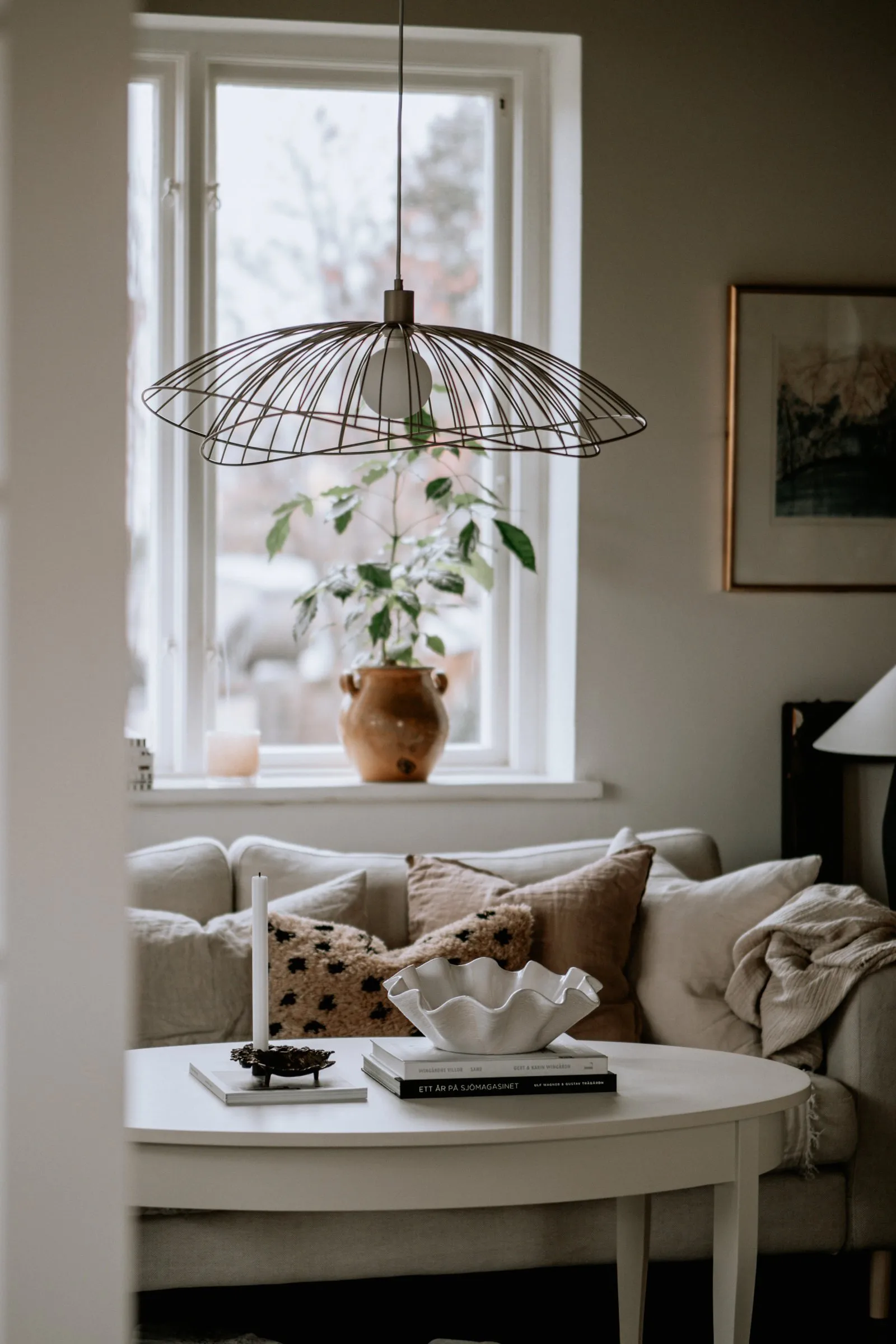 Ray 吊灯 Ø70 cm, 浅泥色 Globen Lighting