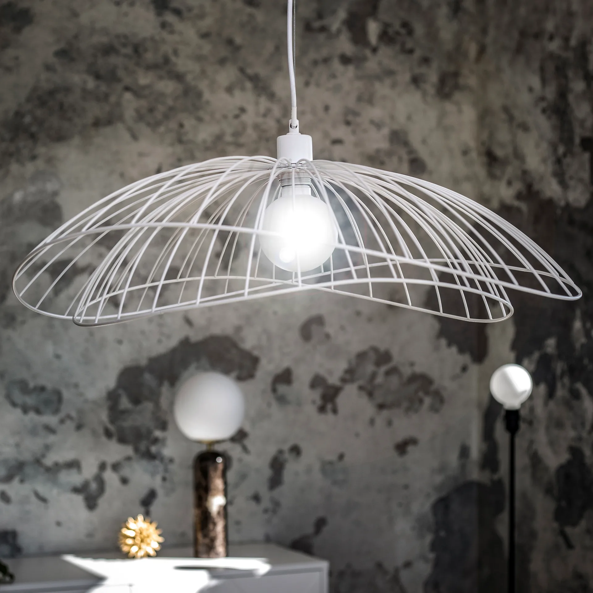 Ray吸顶灯 Ø70cm, 白色 Globen Lighting
