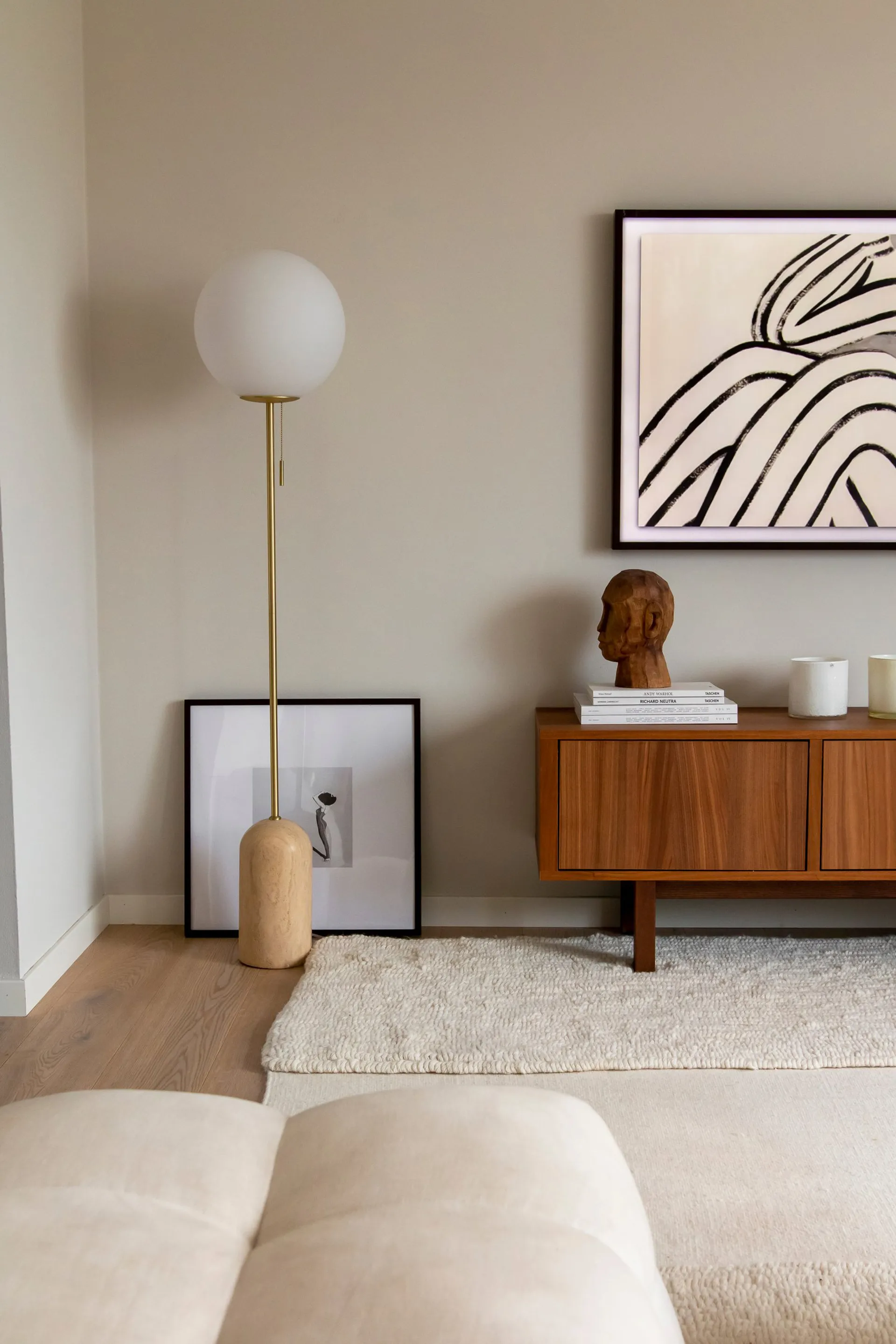 Torrano 落地灯, Travertine Globen Lighting