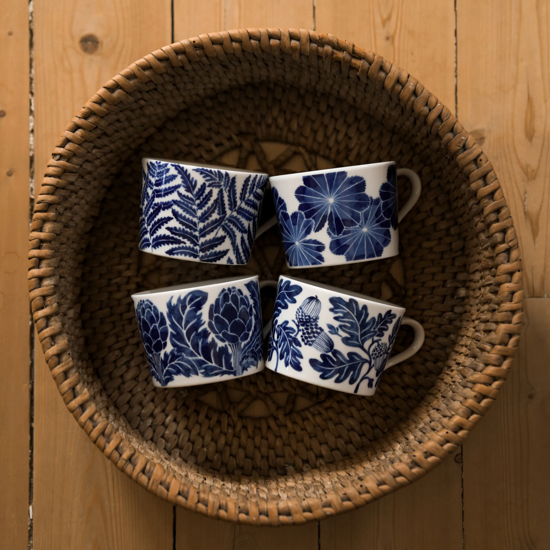 Artichoke 杯子 24 cl, 蓝色 Götefors Porslin