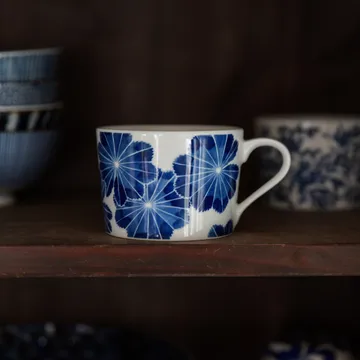 Botanica 带柄杯子 - Daggkåpa - Götefors Porslin
