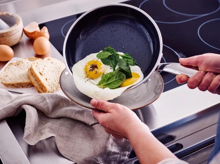 Premiere saucepan来自GreenPan nordicnest.cn