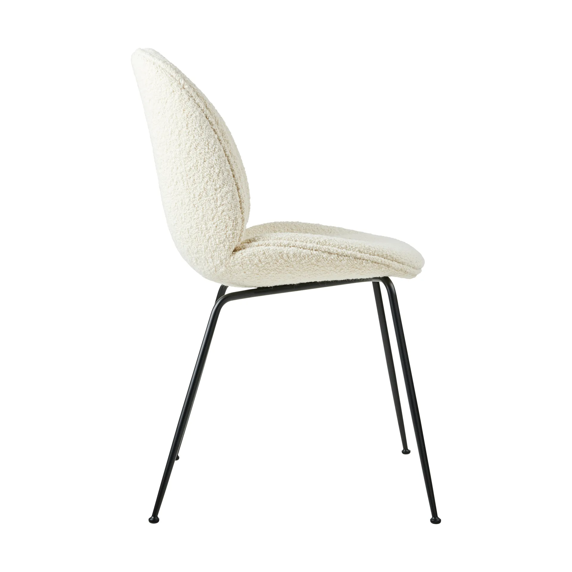 Beetle dining 椅子 - fully upholstered conic base, Karakorum 001-黑色 stand GUBI