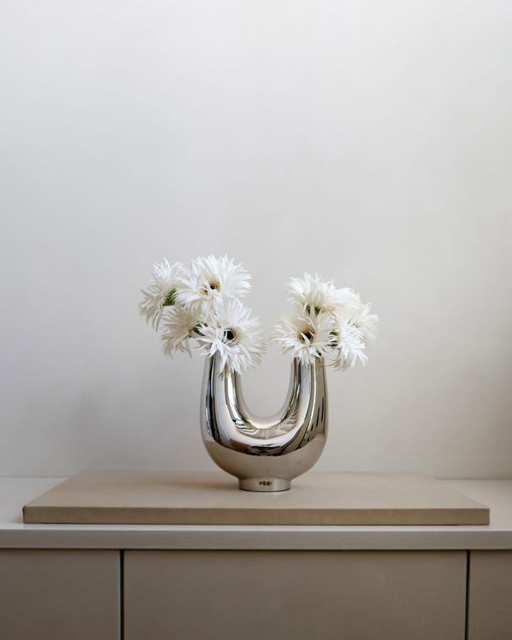 Kazumi 花瓶, Nickel Hein Studio