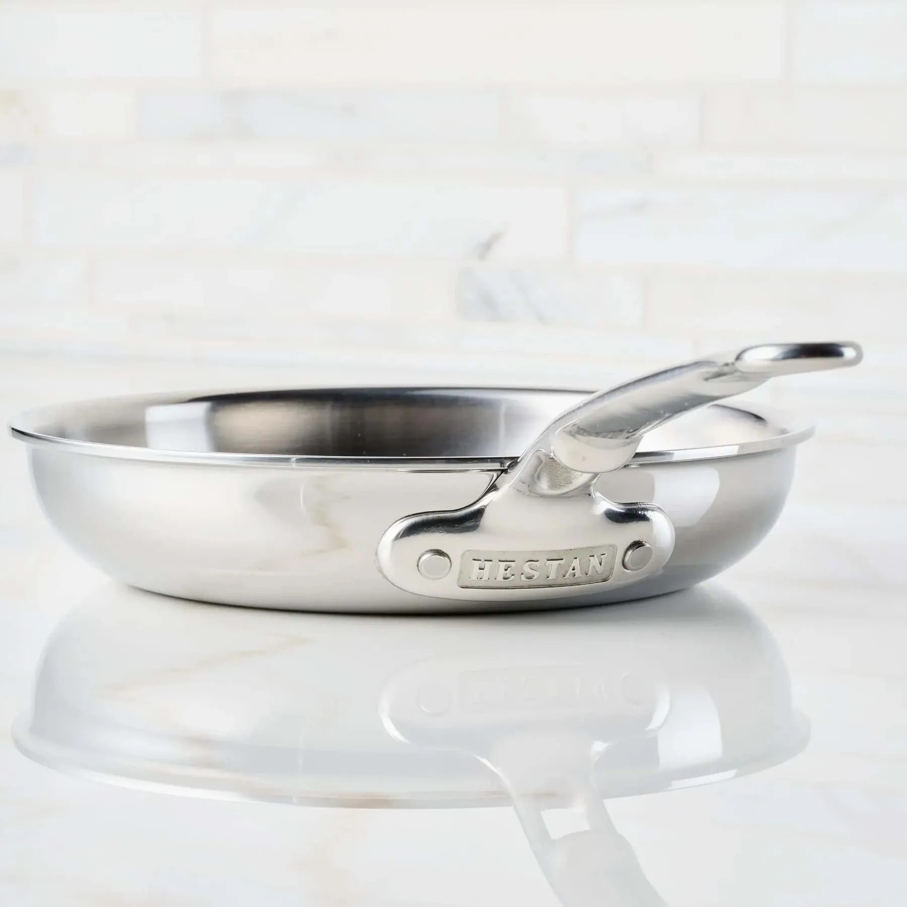Hestan ProBond Luxe 平底煎锅, 不锈钢，直径22cm Hestan
