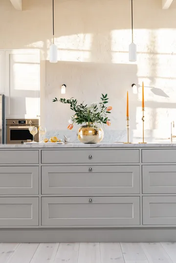 Alba 烛台 30 cm - Solid brass and glass - Hilke Collection