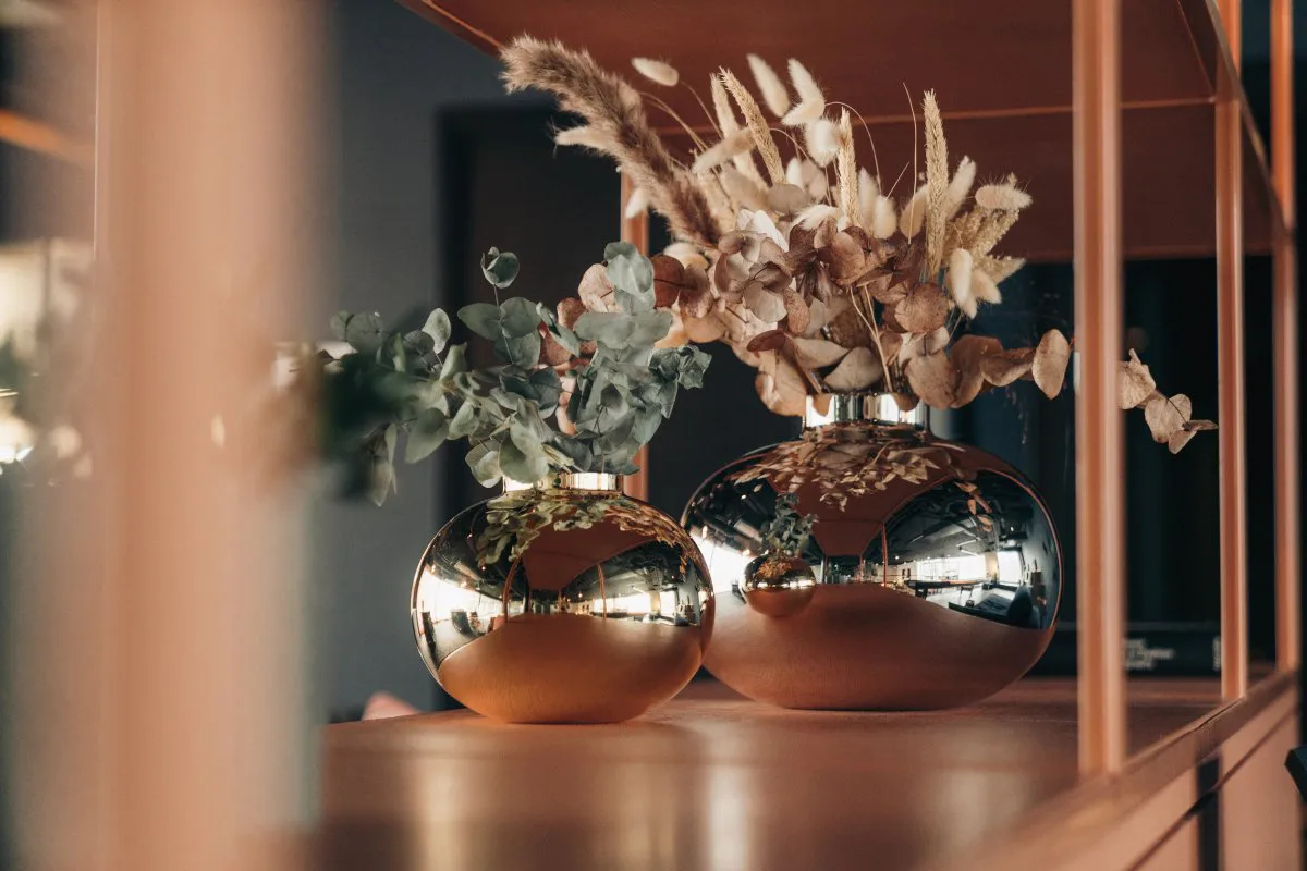 Amico 花瓶Ø20cm, 实心黄铜 Hilke Collection