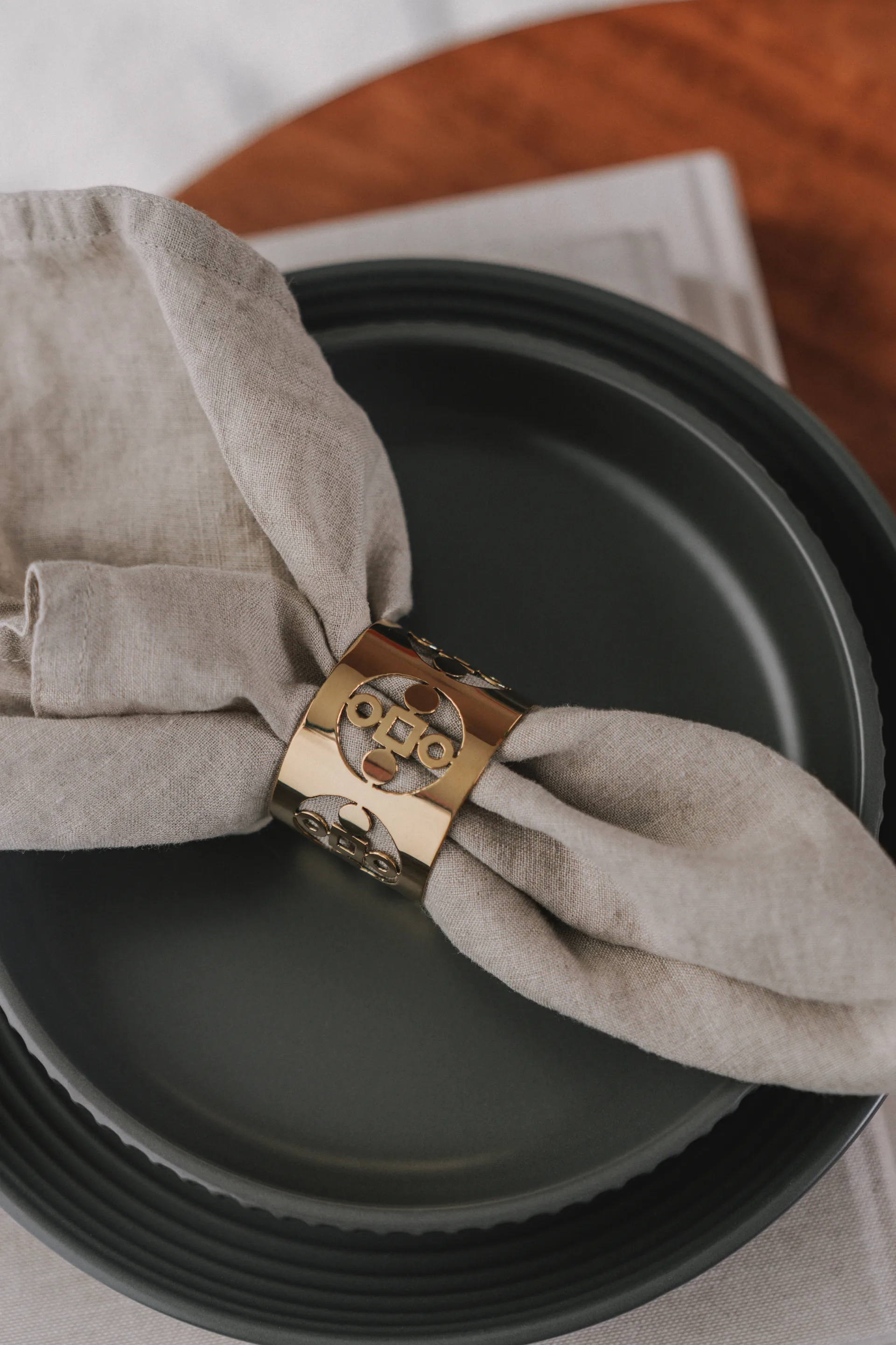 Anima Gemella 餐巾环  两件套装, 黄铜 Hilke Collection