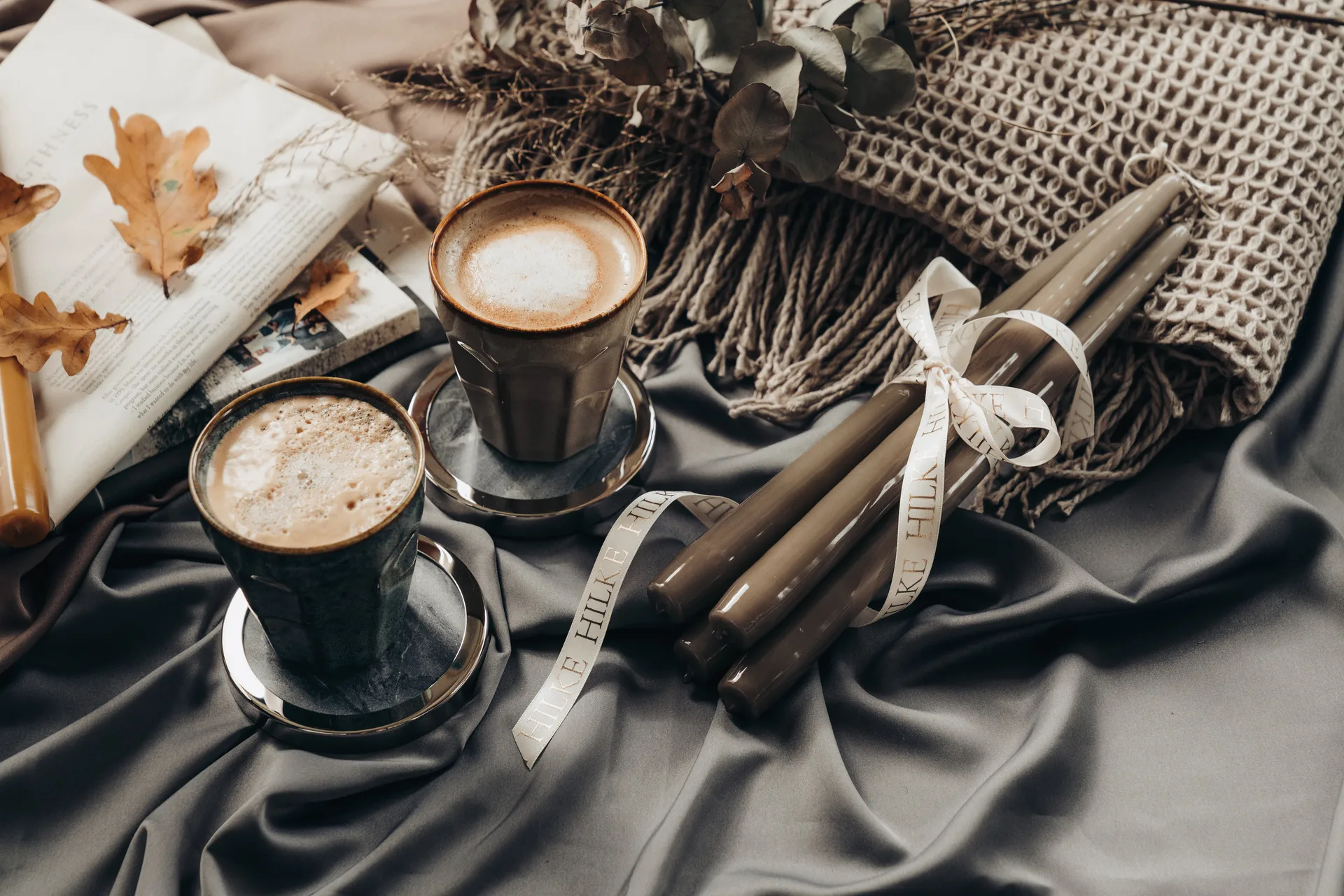 Herrgårdsljus candles 30 cm 六件套装 , 亚麻色 glossy Hilke Collection