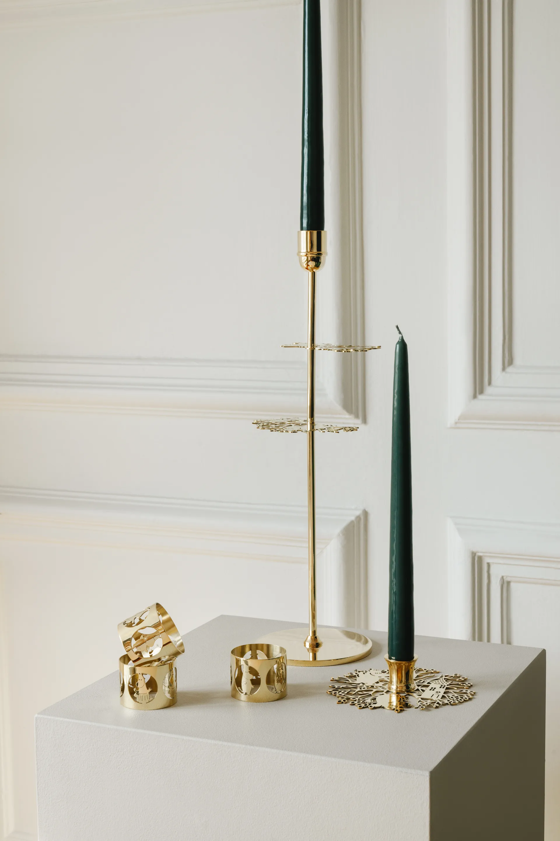 Hilke X 姆明 2号烛台, 黄铜色 Hilke Collection