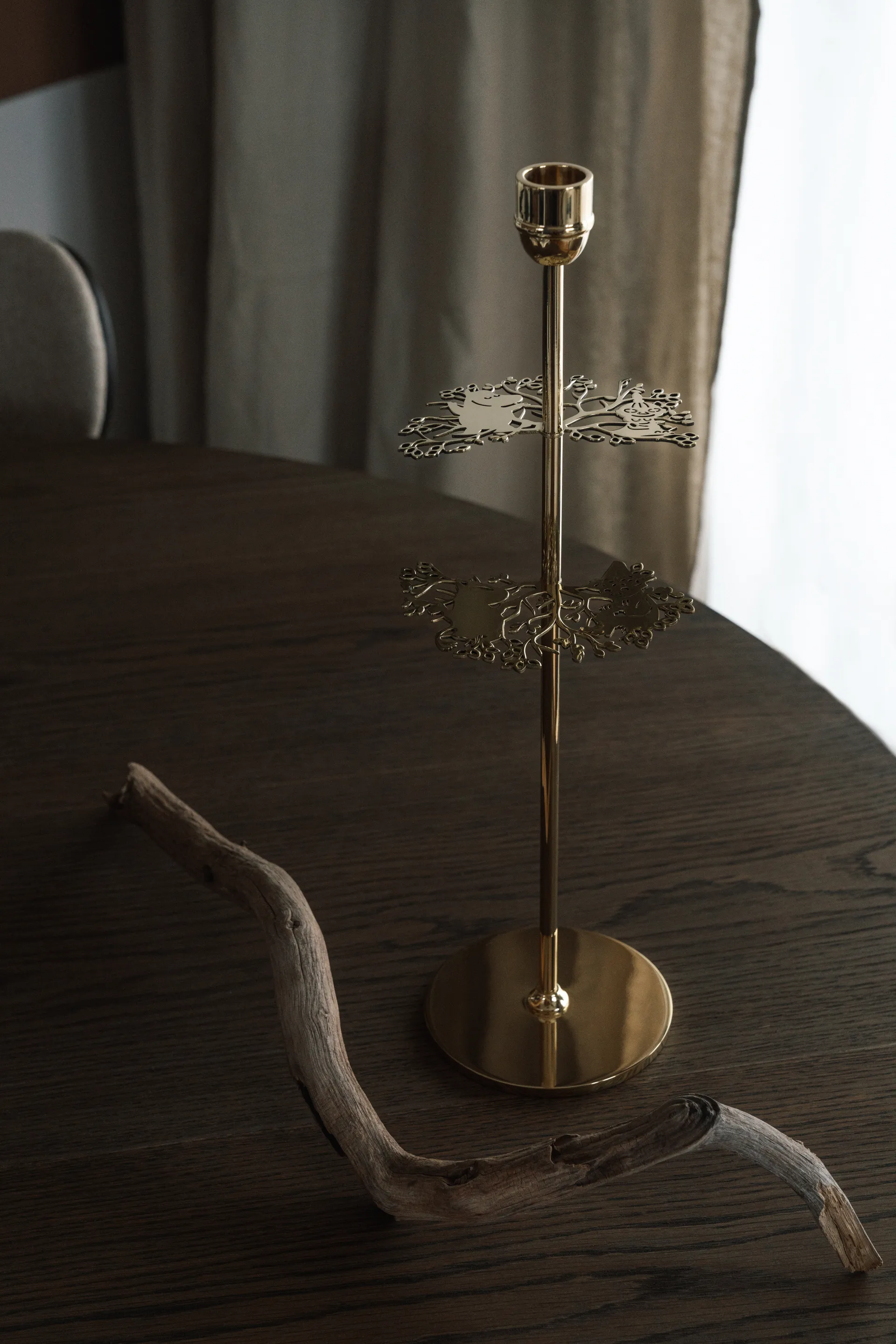 Hilke X 姆明 2号烛台, 黄铜色 Hilke Collection