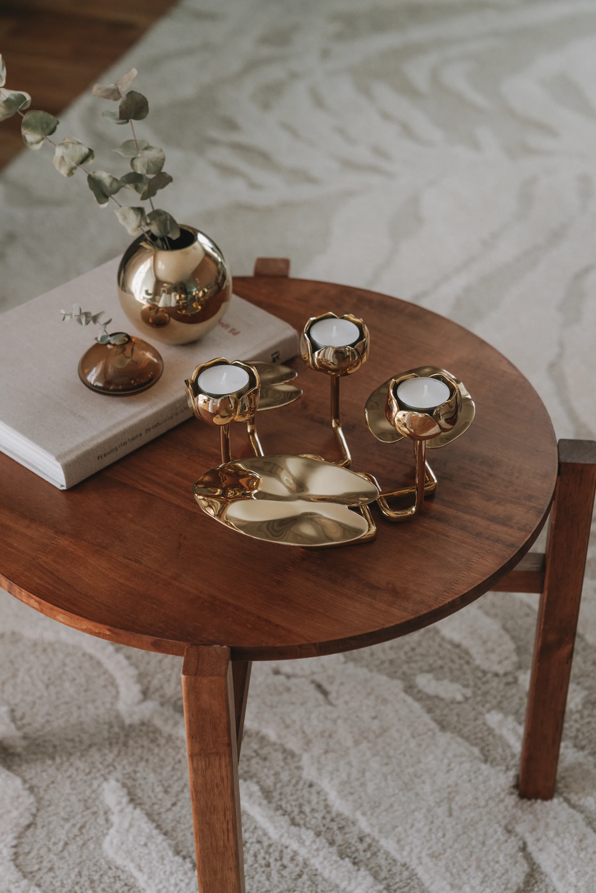 Ninfea grande 烛台, 黄铜 Hilke Collection