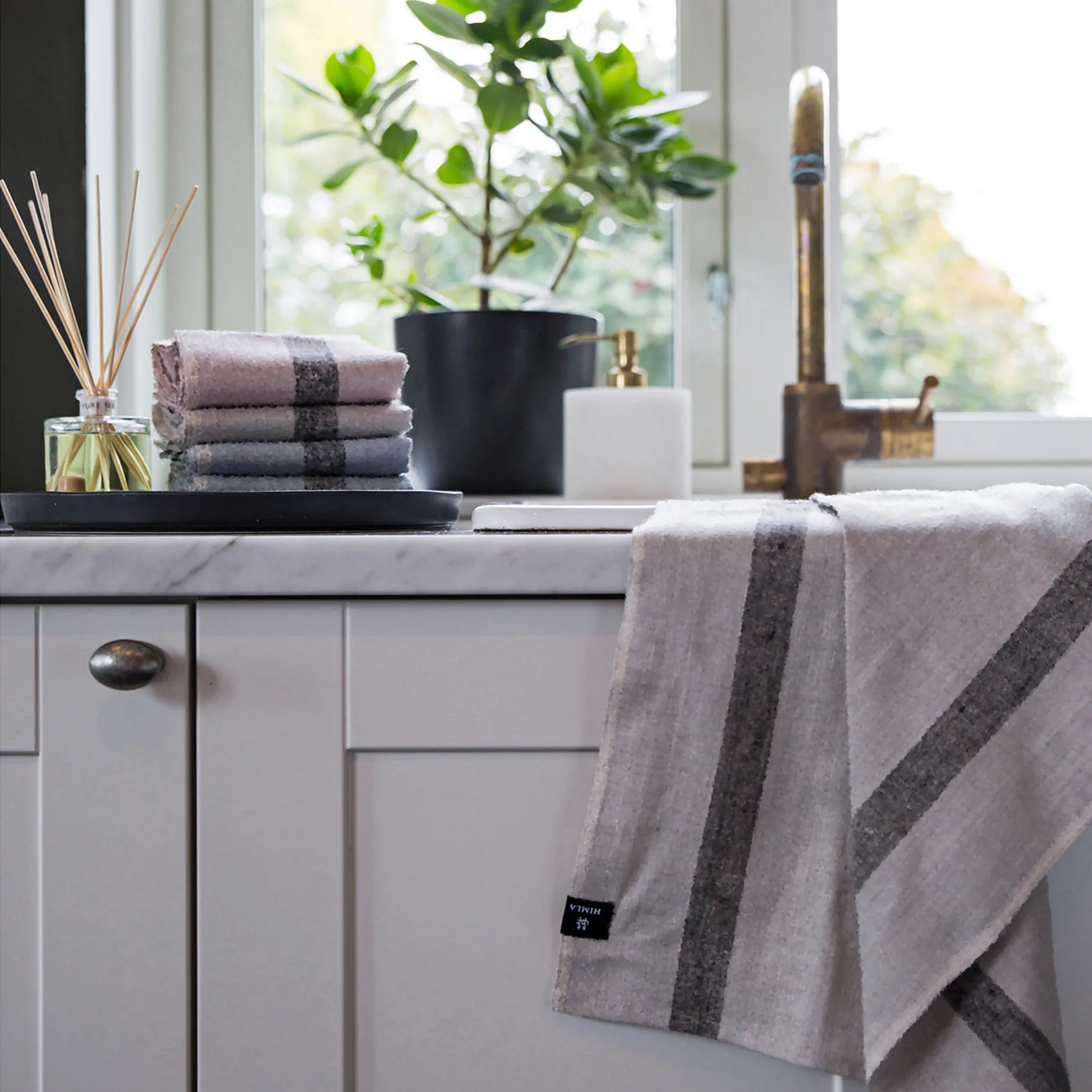 Nelly 厨房巾  50x70 cm, Ash Himla