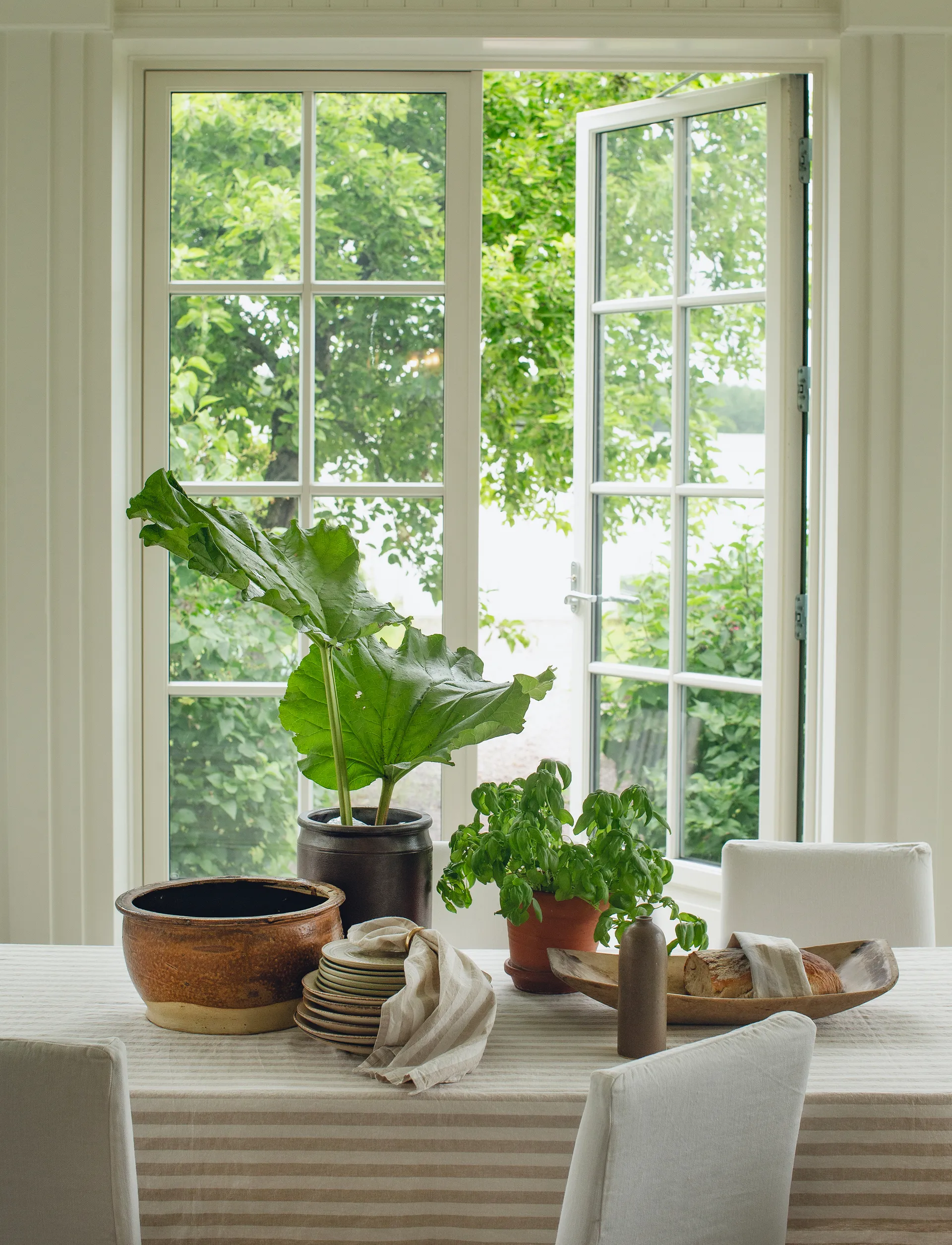 Riviera 桌布 145x330 cm, 沙色 Himla