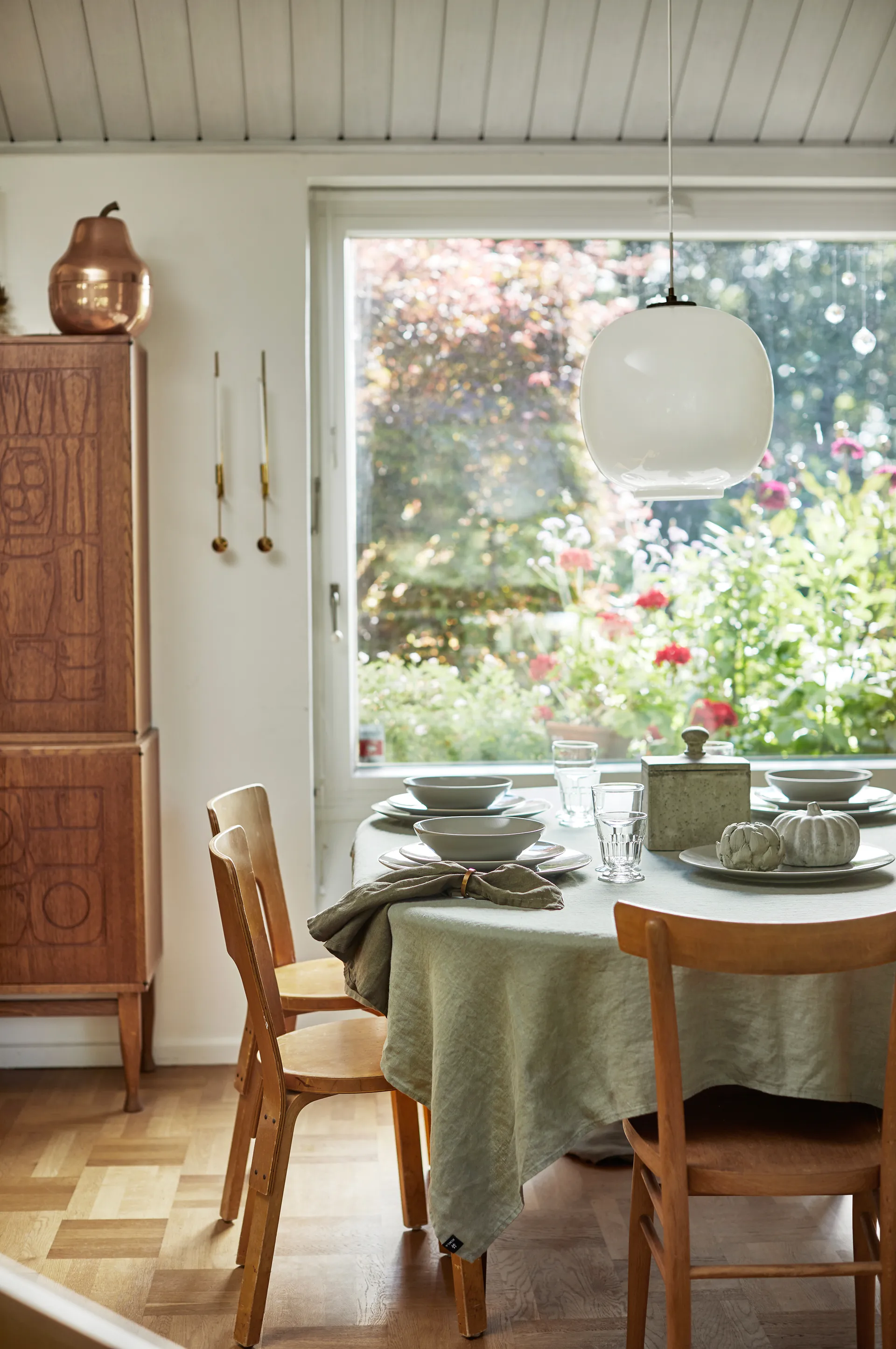 Sunshine 桌布 145x330 cm, Sage Himla