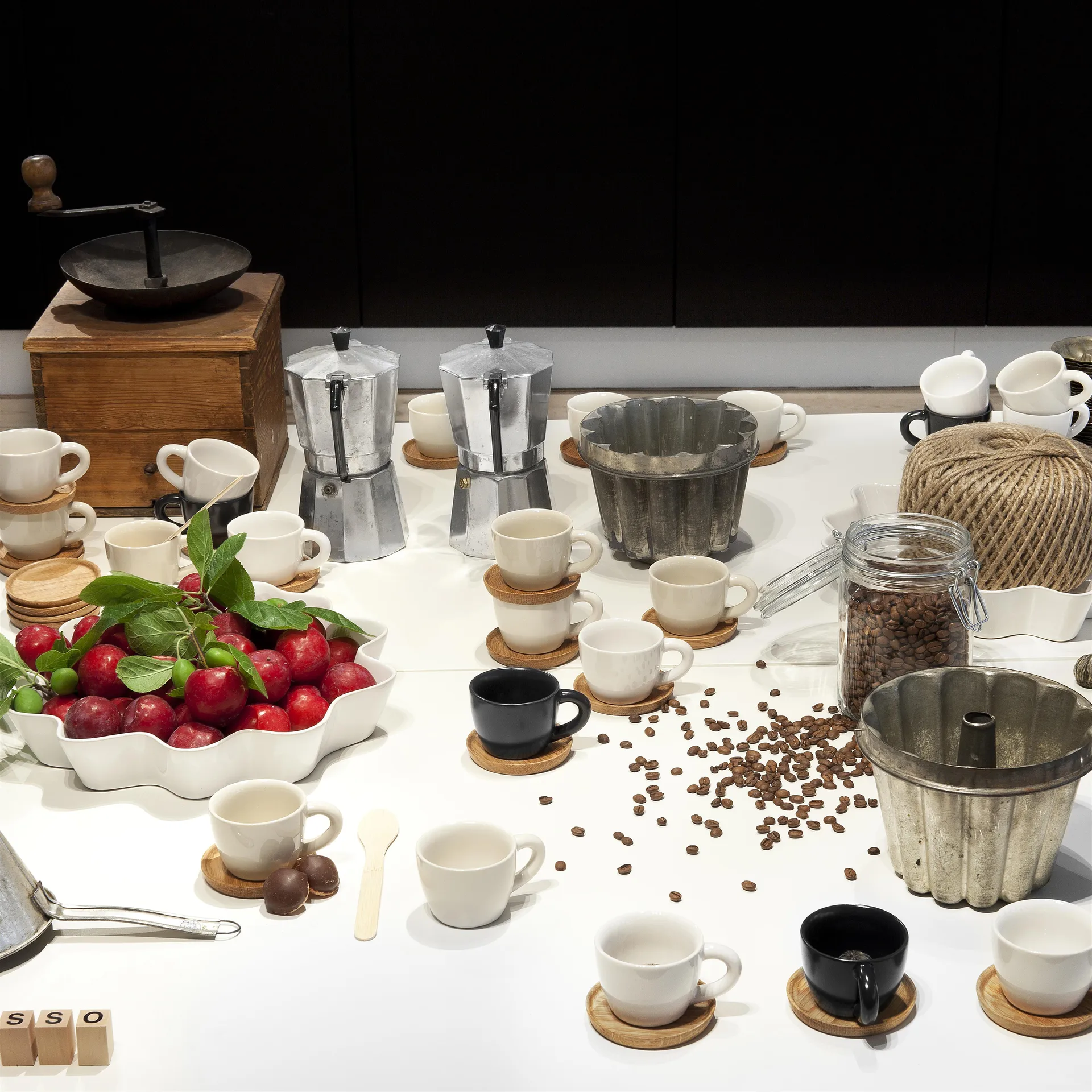 Höganäs 咖啡杯, 红色 shiny Höganäs Keramik