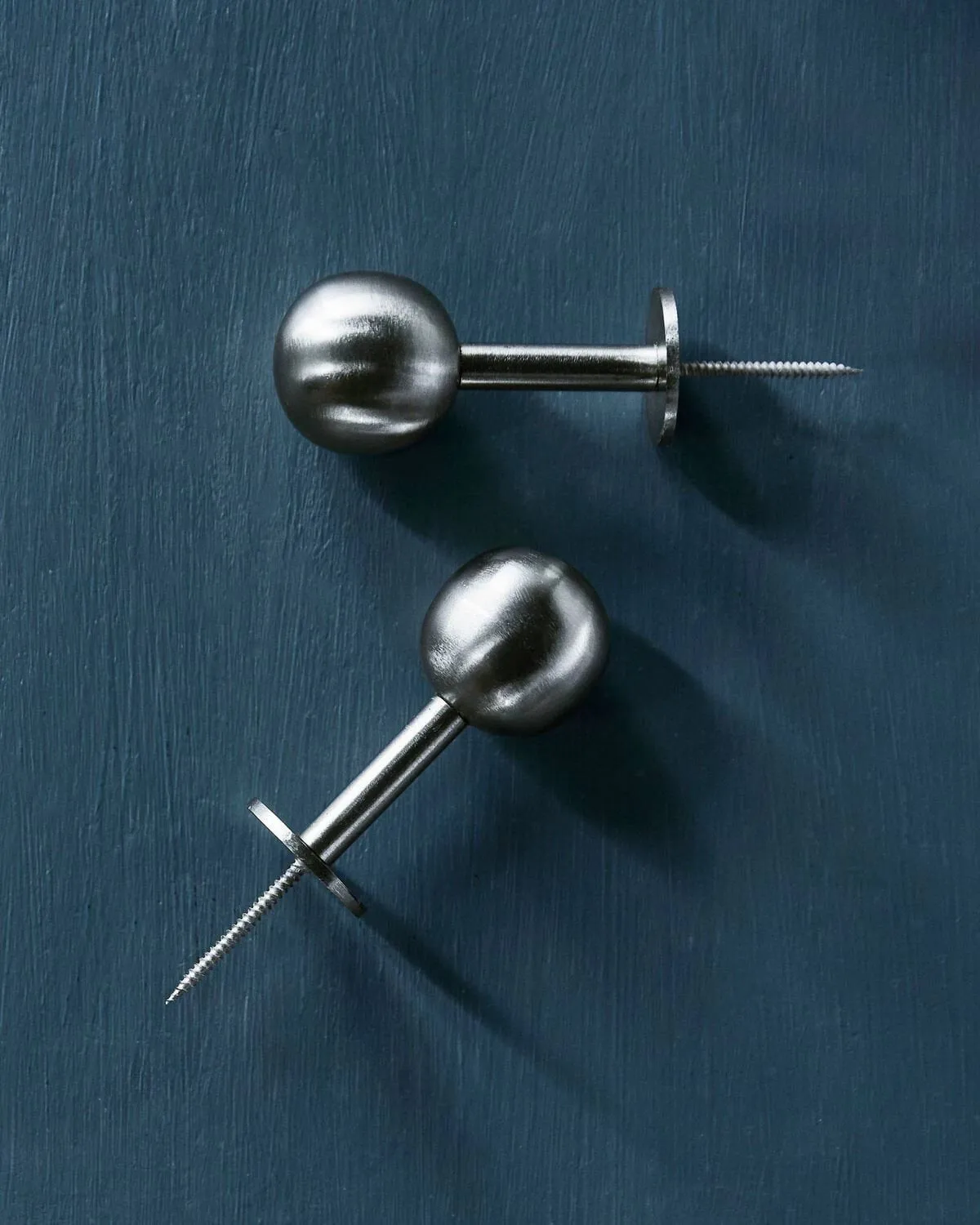 Ball 挂钩 2件装, 银色表面处理，Ø8x4 cm House Doctor