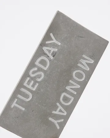 Eternity calender - 灰色 - House Doctor