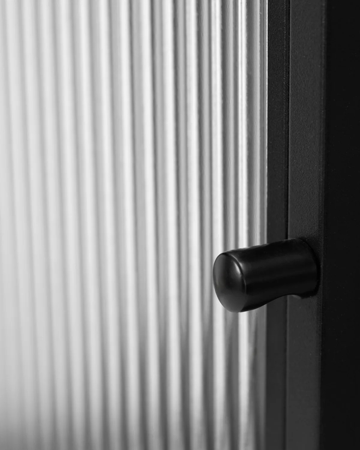 House Doctor 柜子, 黑色, 70.5x40x168 cm House Doctor