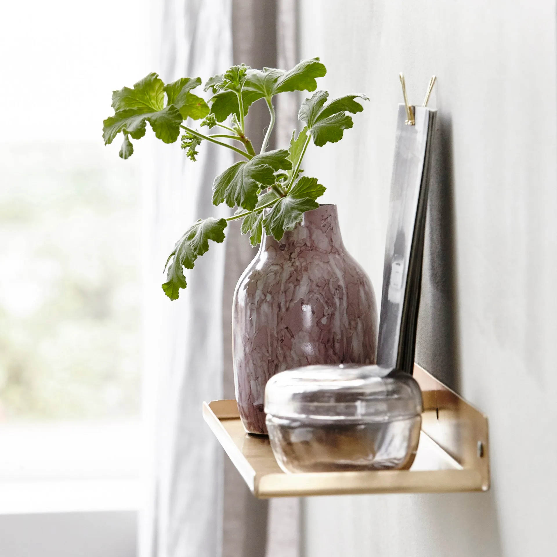 Ledge 架子 43 cm, brass House Doctor