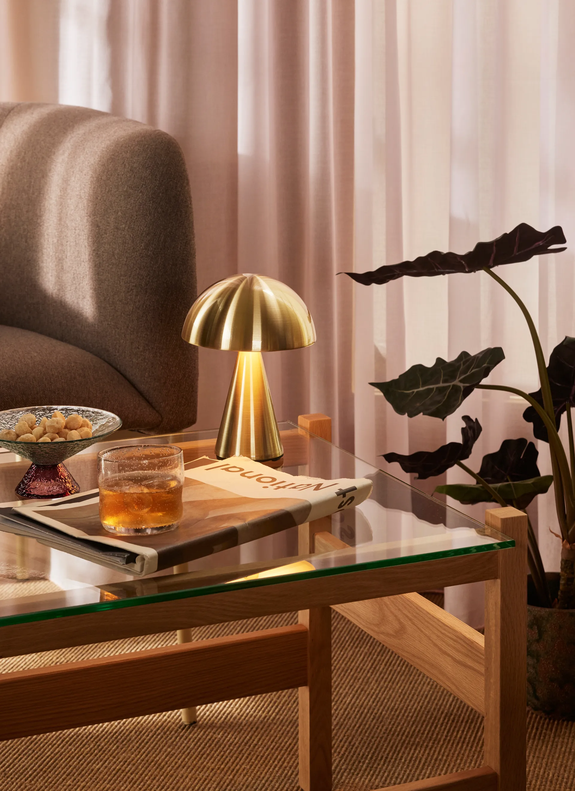 Mush 便携 台灯, 黄铜 Hübsch Interior